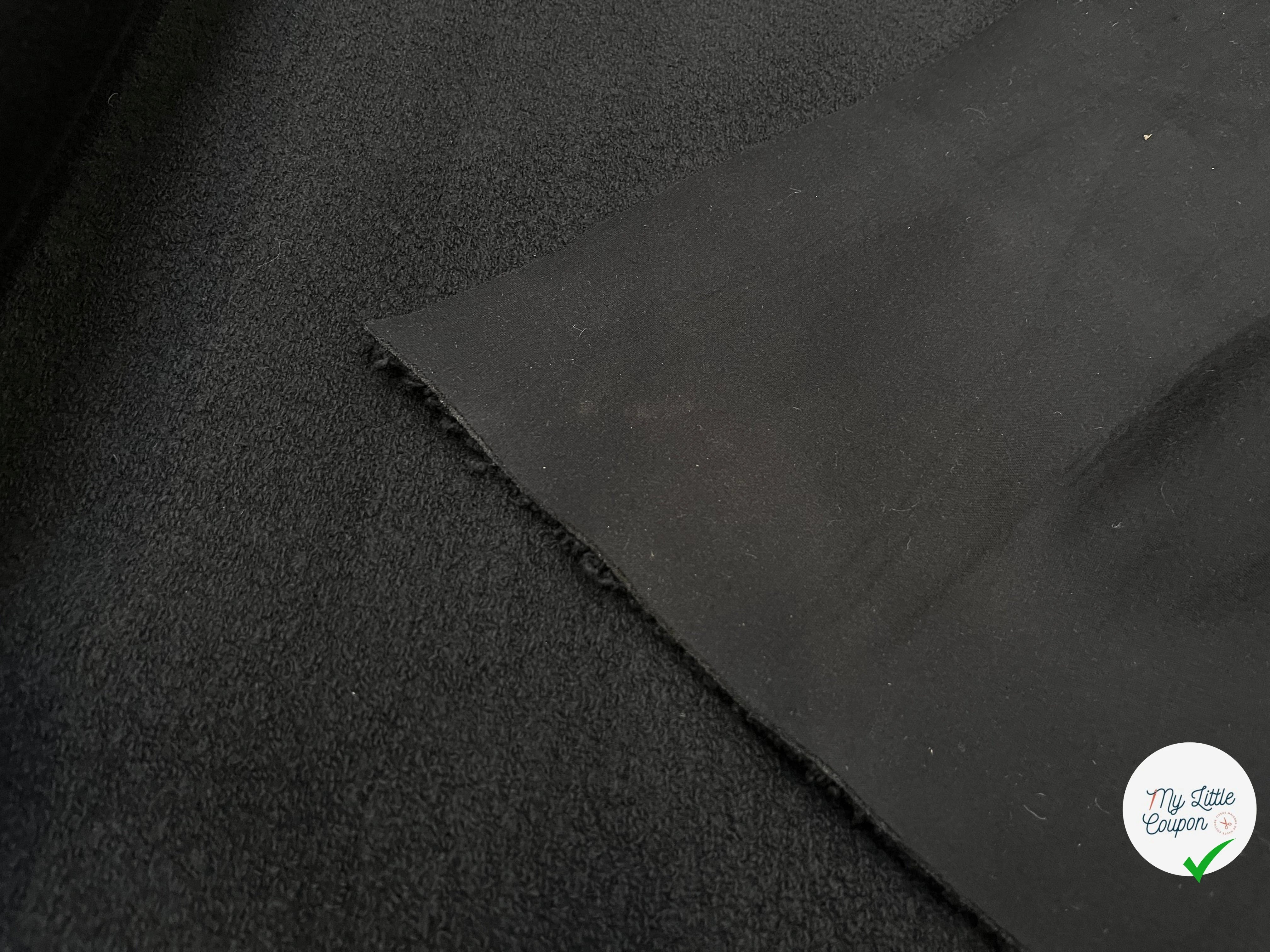 LAINE CONTRECOLLÉE & MOLETTONNÉE ULTRA DOUX NOIR FOAM - My Little Coupon