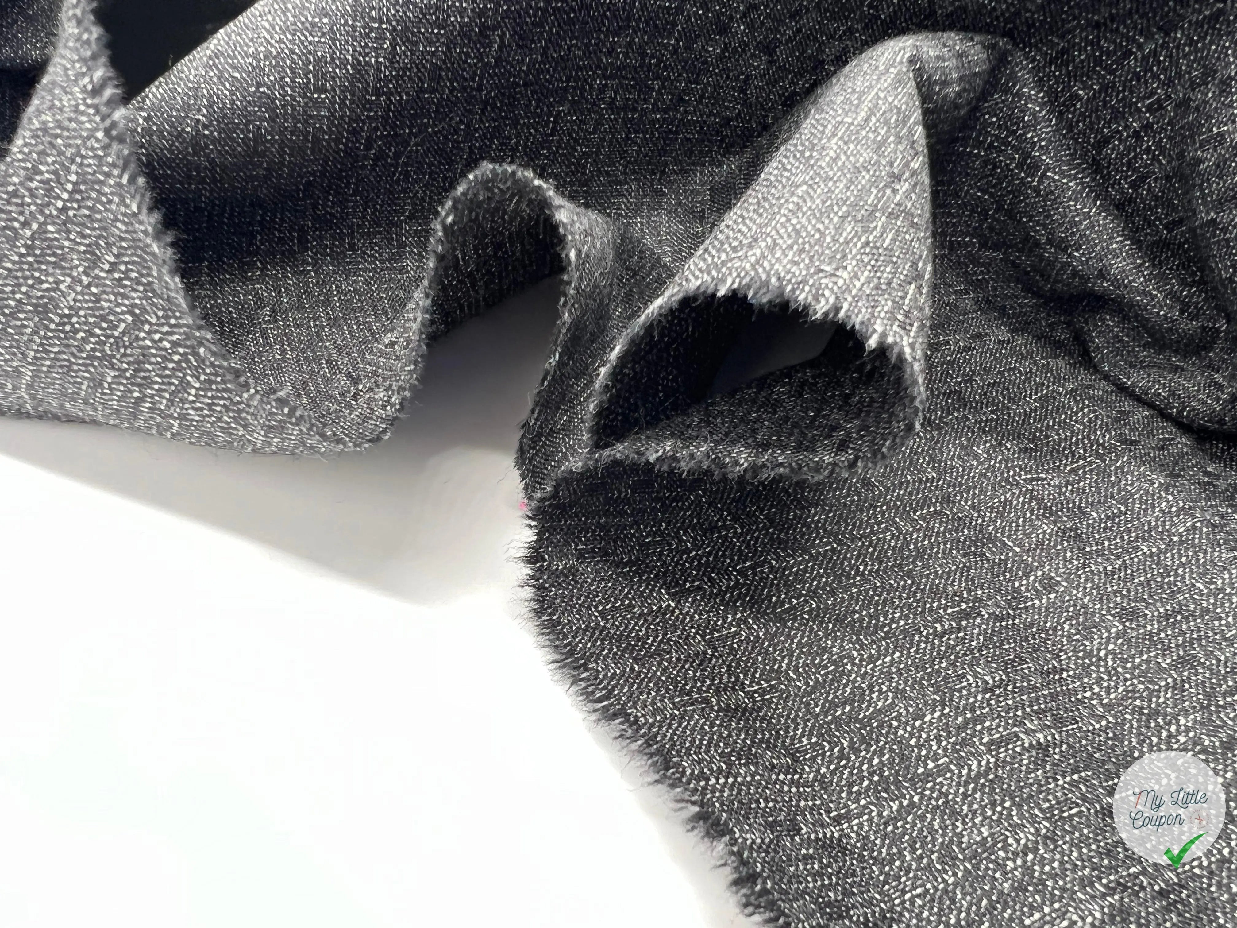 LAINE FLAMME NOIR ET BLANC - coupon de tissu de 3 mètres - My Little Coupon - tissu - coudre
