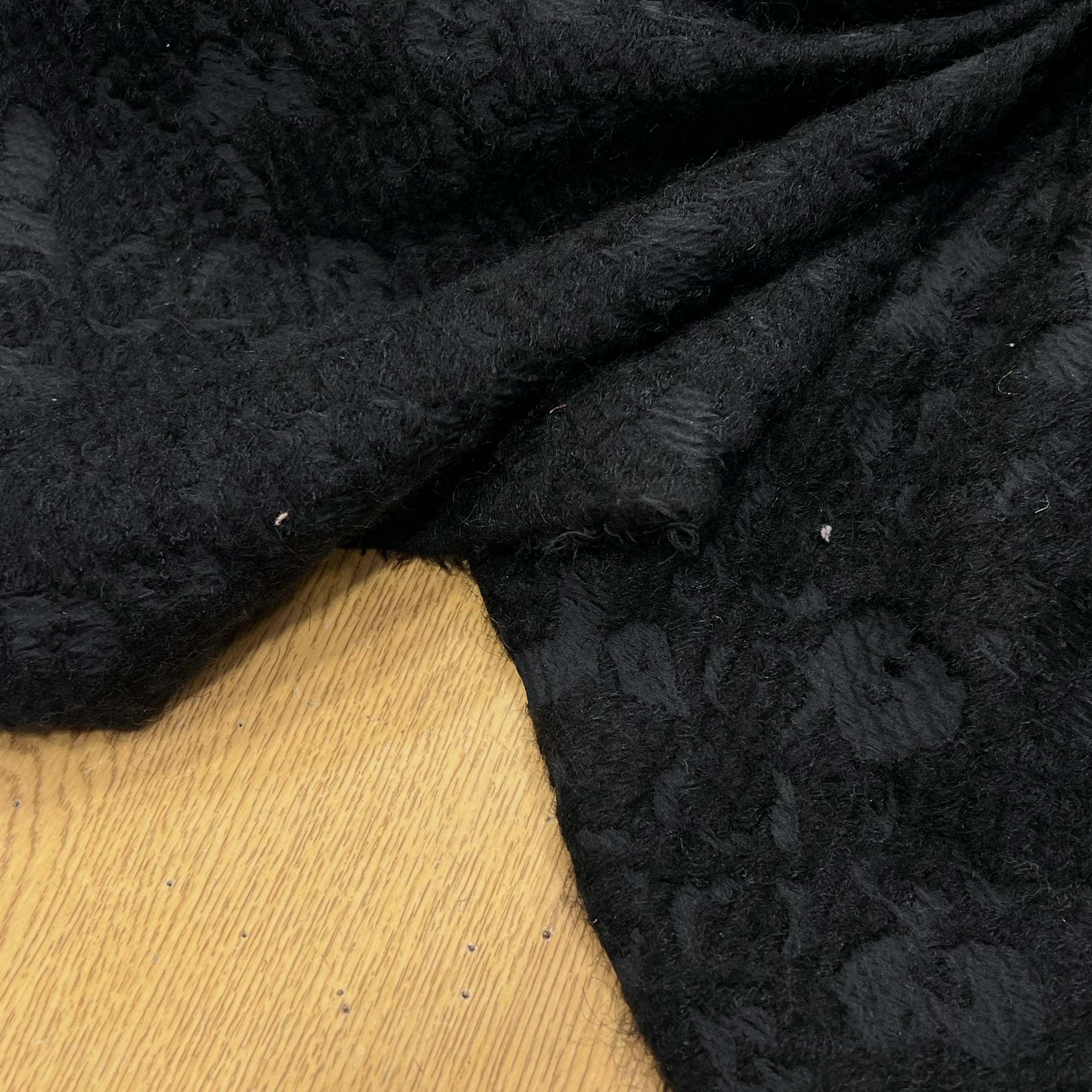 LAINE JACQUARD NOIR 50% LAINE SOUPLE - My Little Coupon