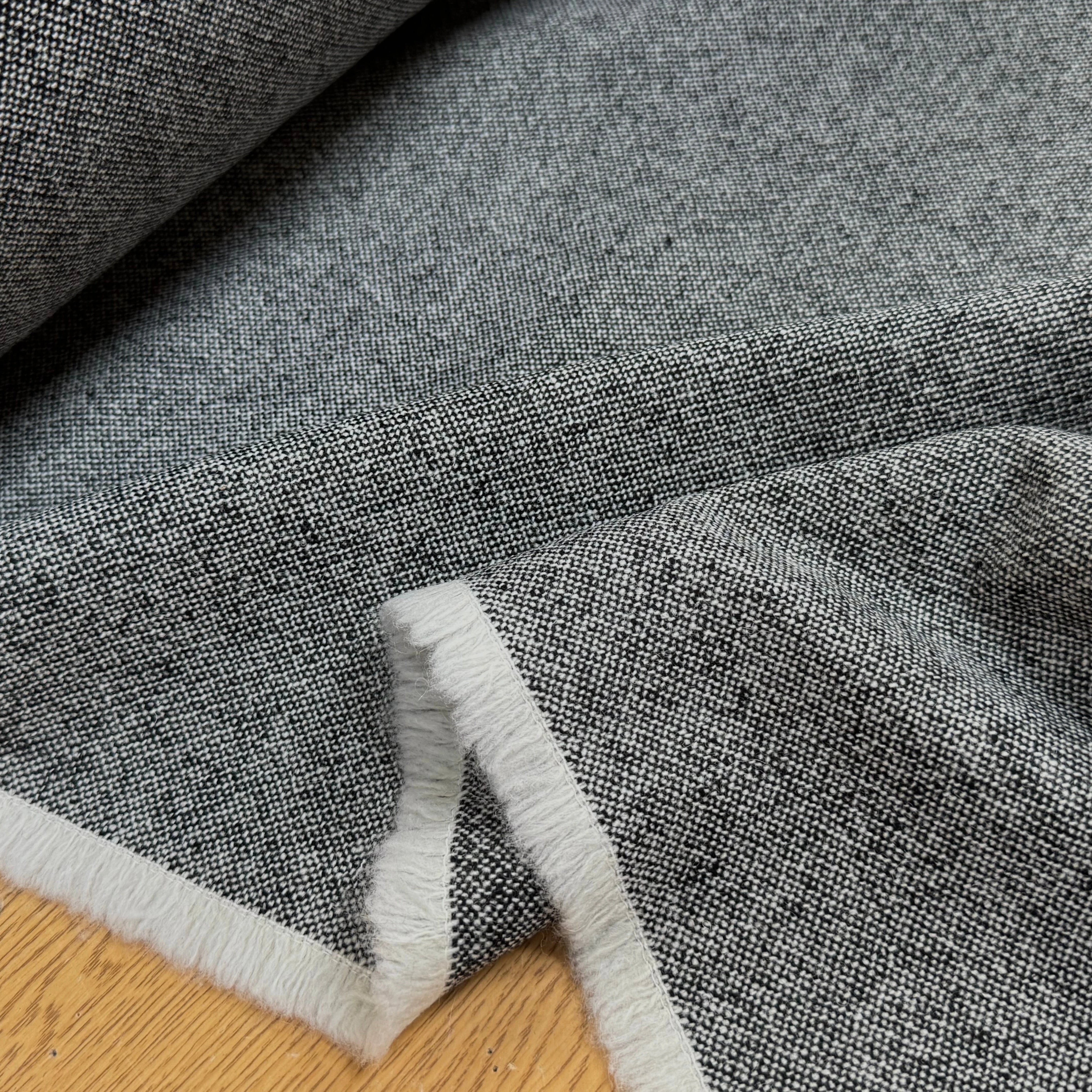 LAINE TRICOTÉE TRÈS BELLE GRIS CHINÉ - My Little Coupon