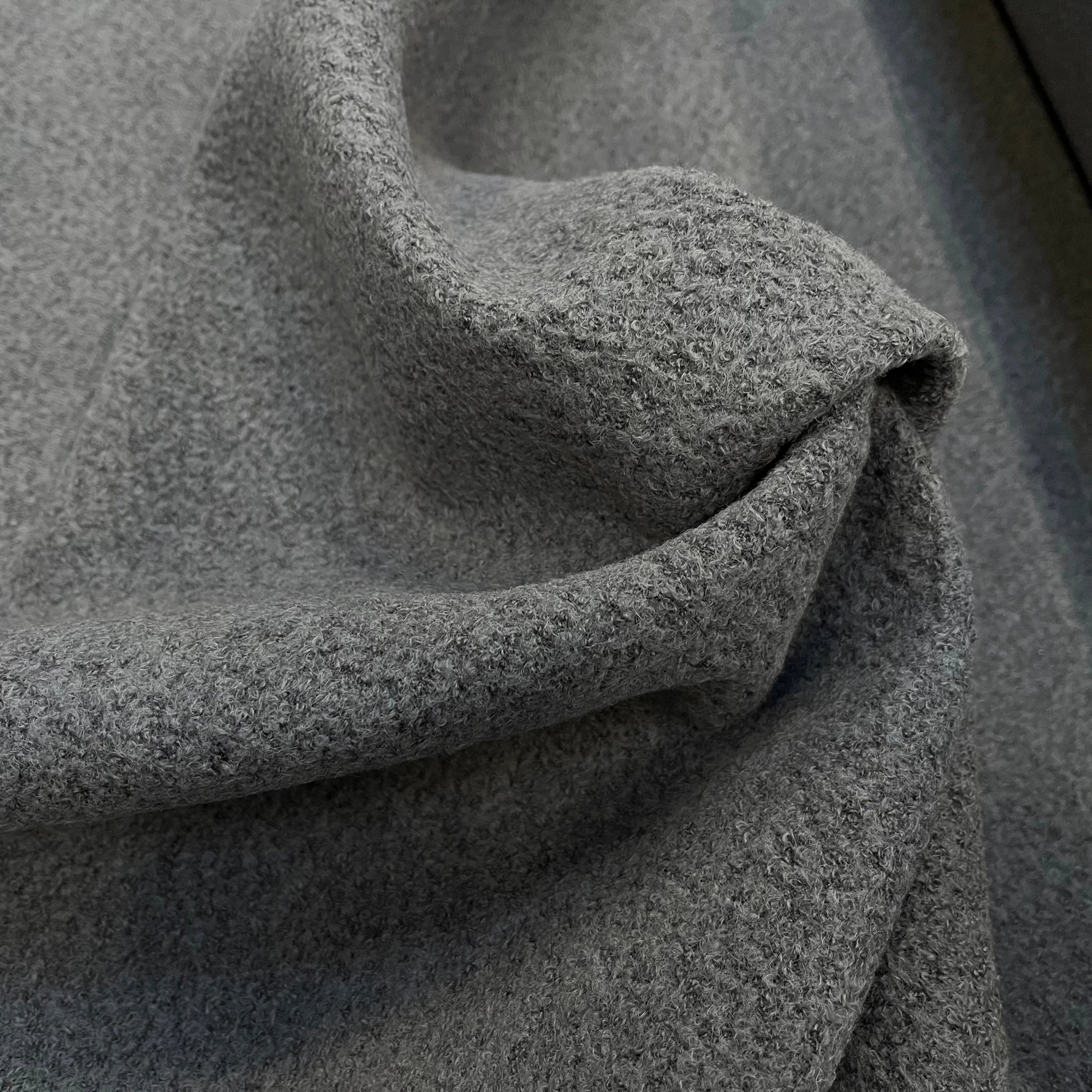 LAINE VIERGE ET BABY LAMA EFFET BOUCLE GRIS CHINE - My Little Coupon