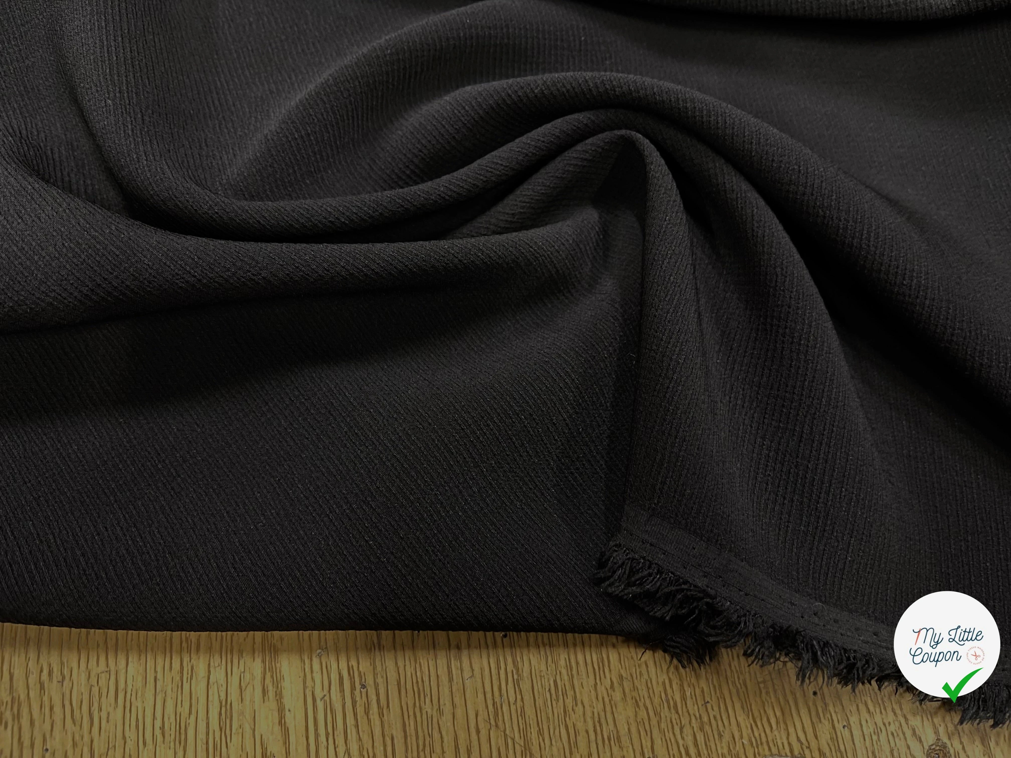 LANSING CREPE BLACK STRETCH - My Little Coupon