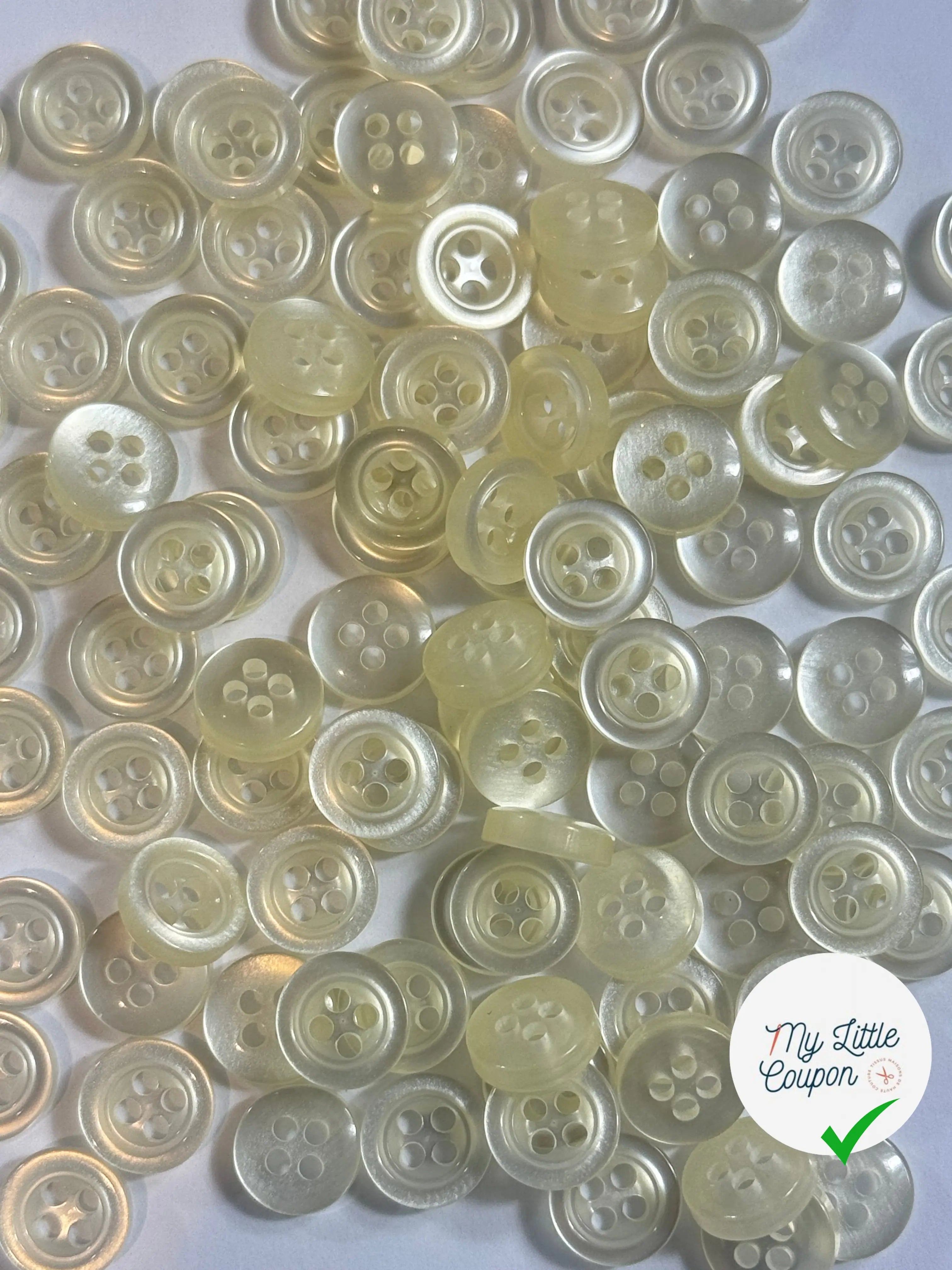 LOT DE 5 BOUTONS A 4 TROUS BLANC NACRE 10MM - My Little Coupon
