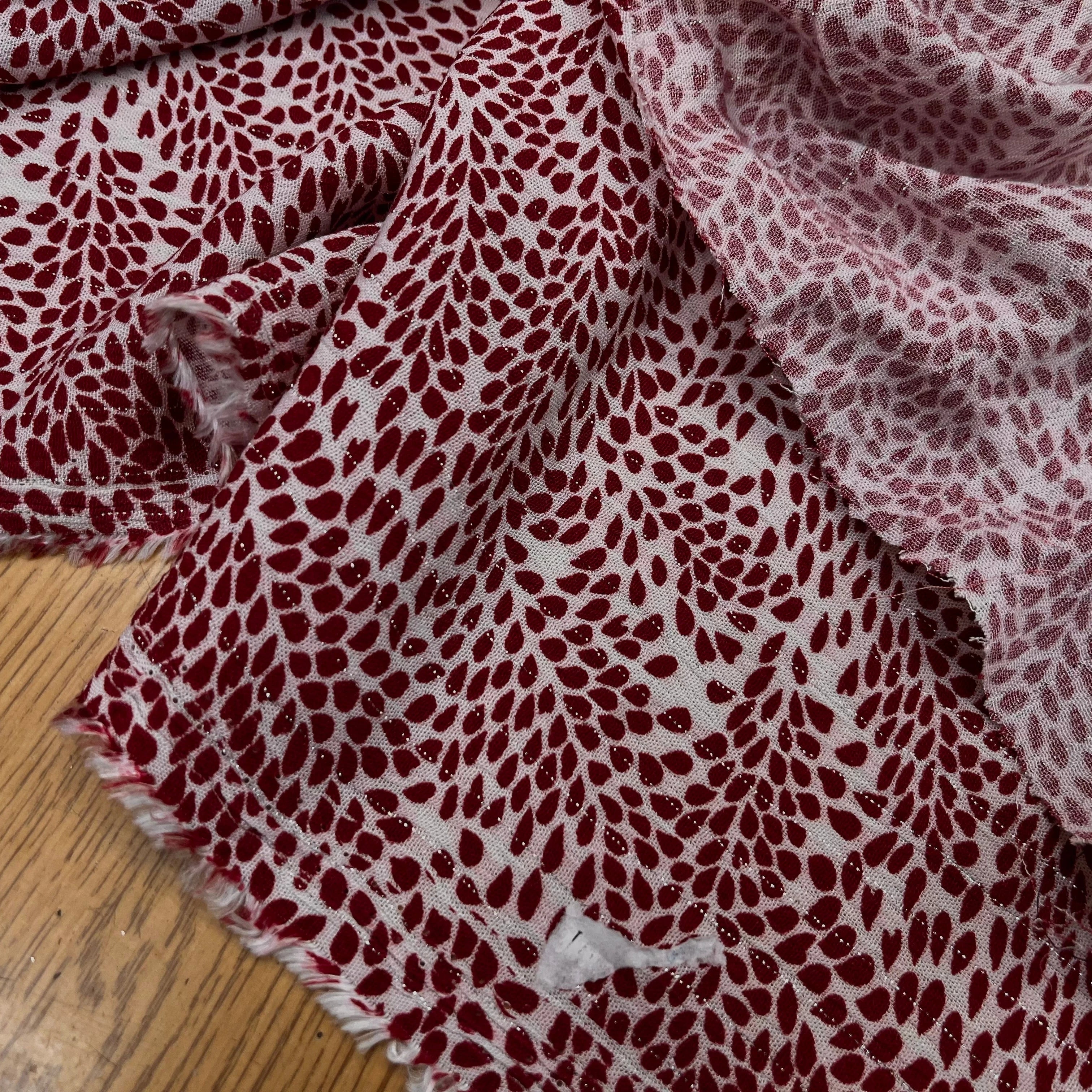 LUREX YORYU FOND BLANC FEUILLE ROUGE - My Little Coupon