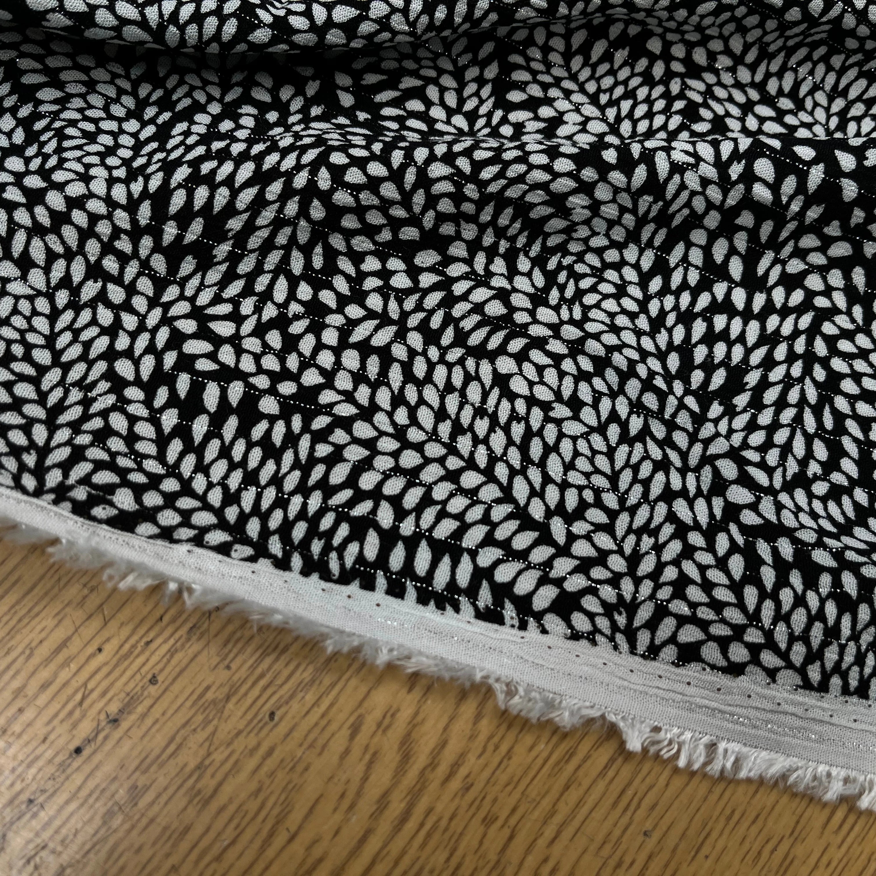 LUREX YORYU FOND NOIR FEUILLE BLANCHE - My Little Coupon