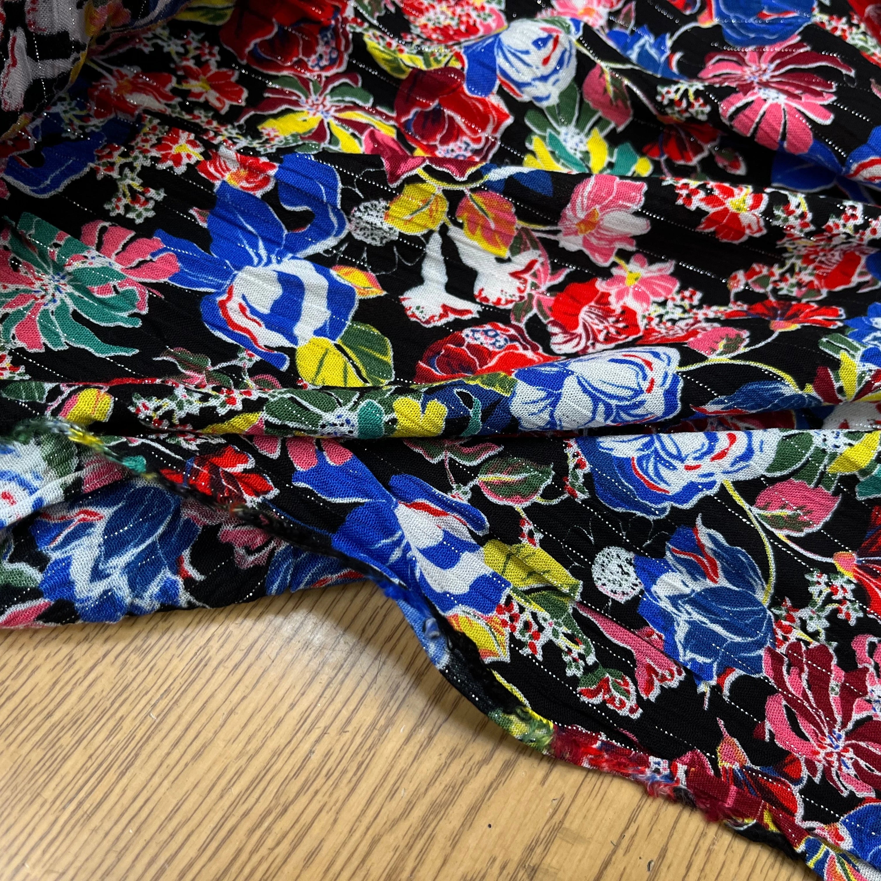 LUREX YORYU FOND NOIR FLEURS MULTICOLOR - My Little Coupon