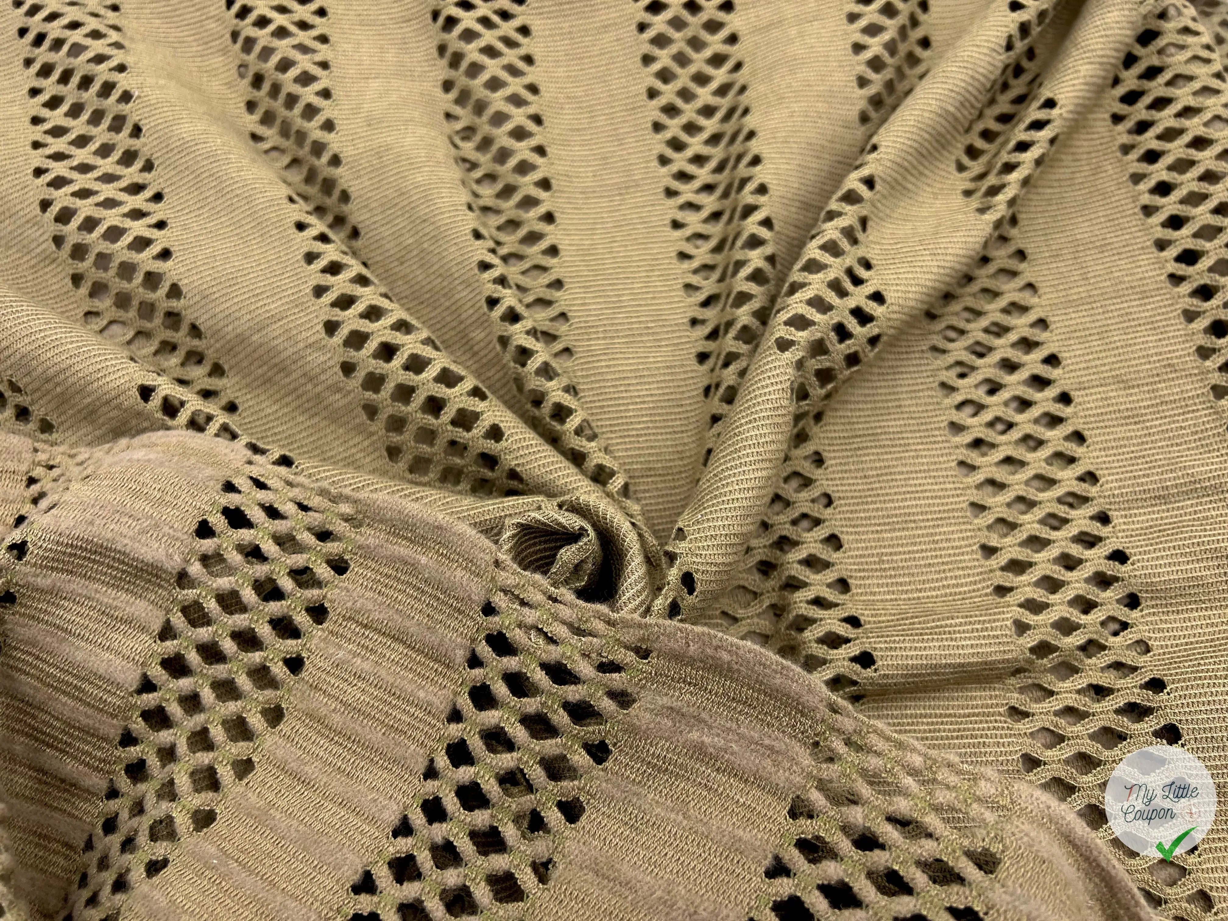 MAILLE AJOURÉE LOSANGES 100% COTON CARAMEL KHAKI - My Little Coupon - tissu - coudre