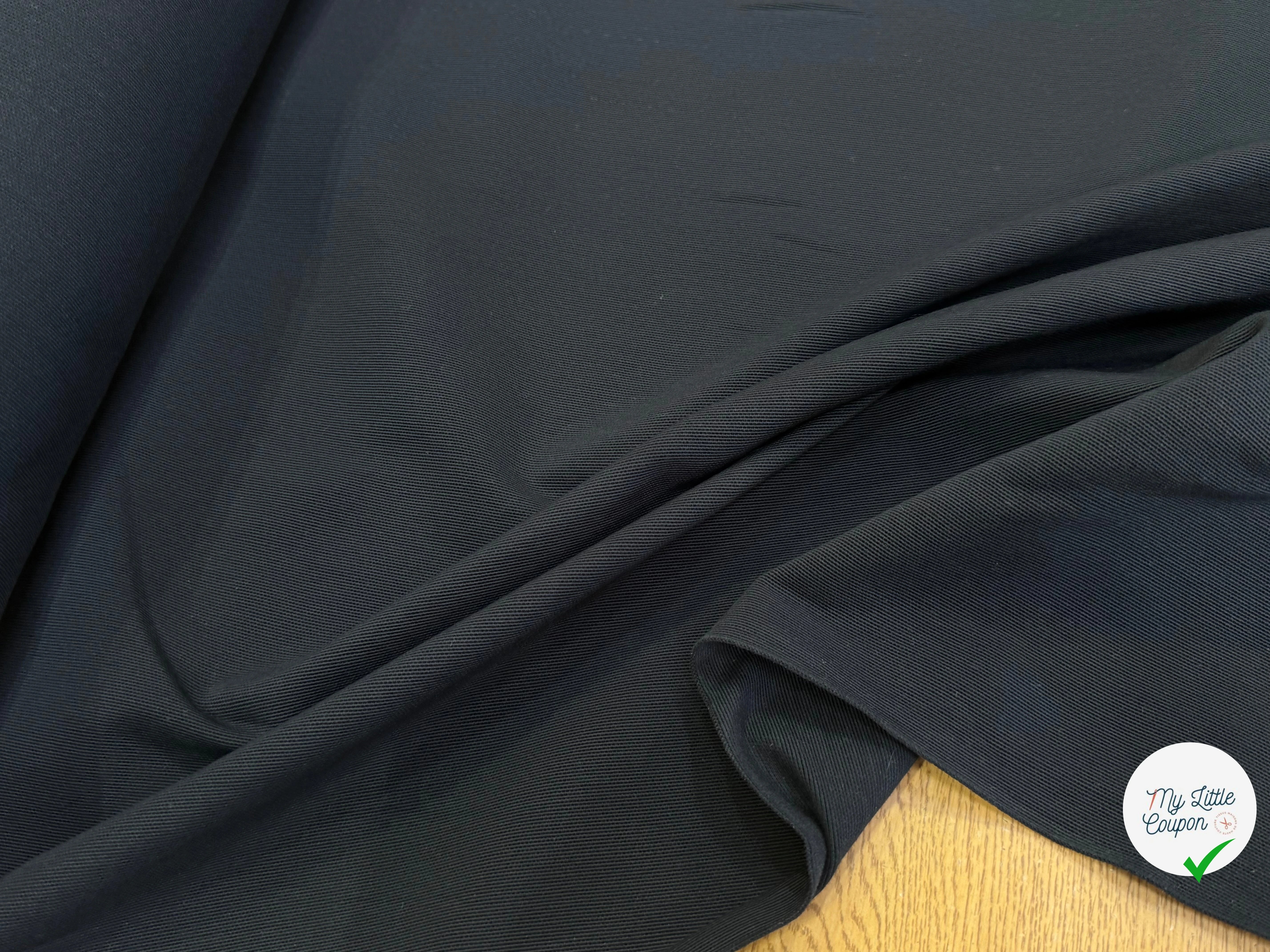 MAILLE COTON TECHNIQUE LOURDE PIQUÉE GRANDE LAIZE NOIR - My Little Coupon