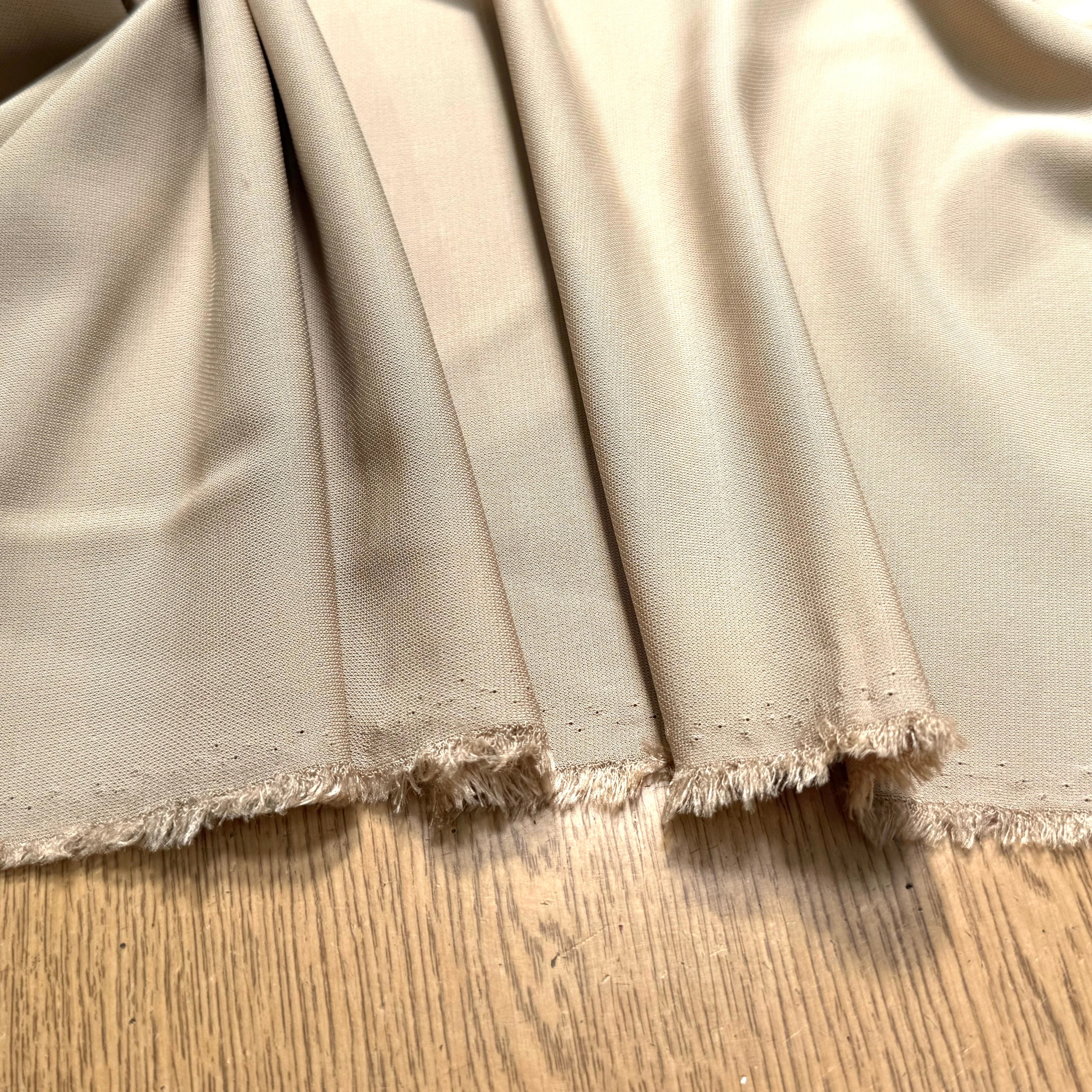 MAILLE CREPÉE STRETCH BEIGE CRÈME - My Little Coupon