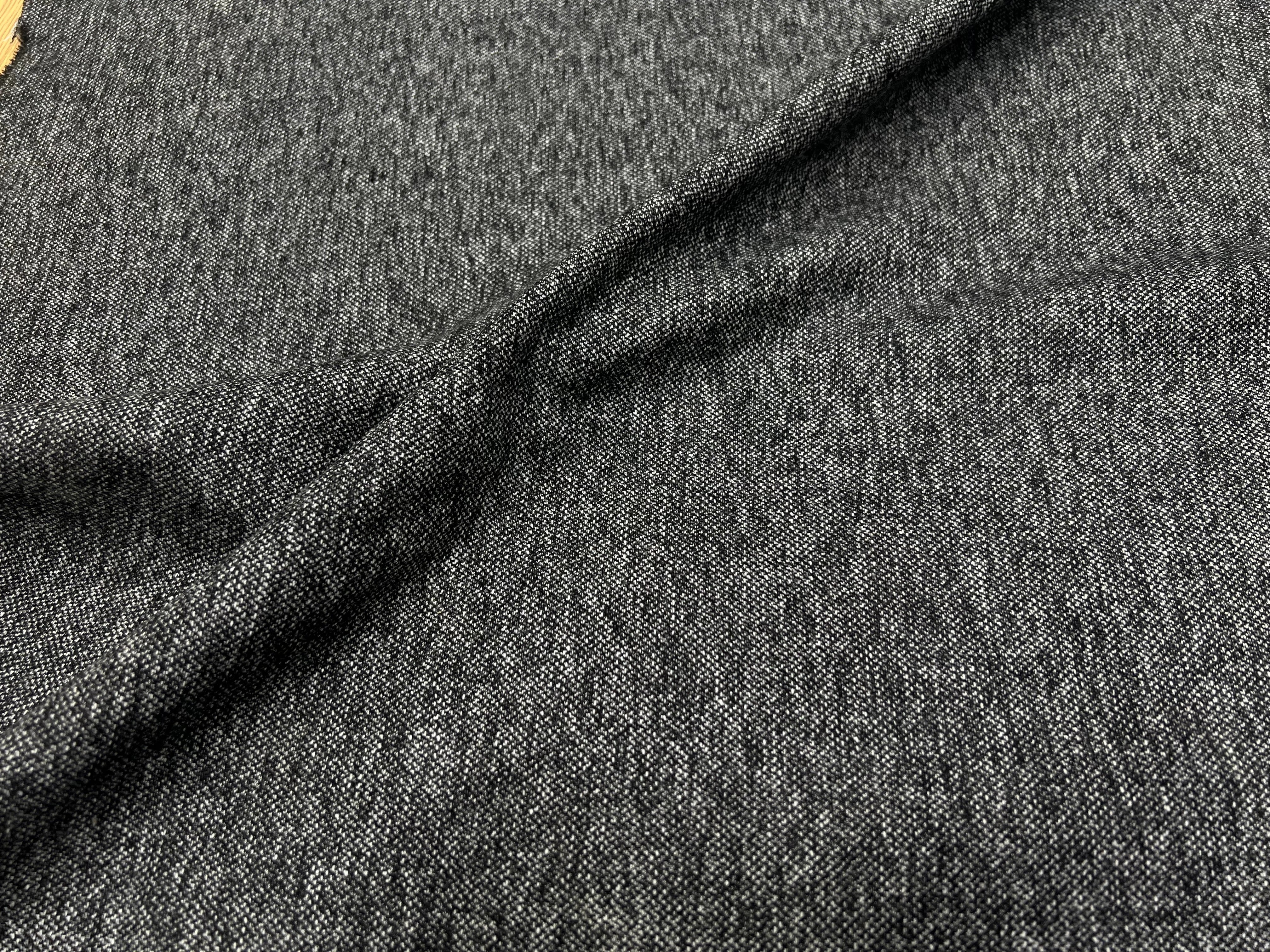 MAILLE DE LAINE LOURDE NOIRE ET BLANCHE - My Little Coupon