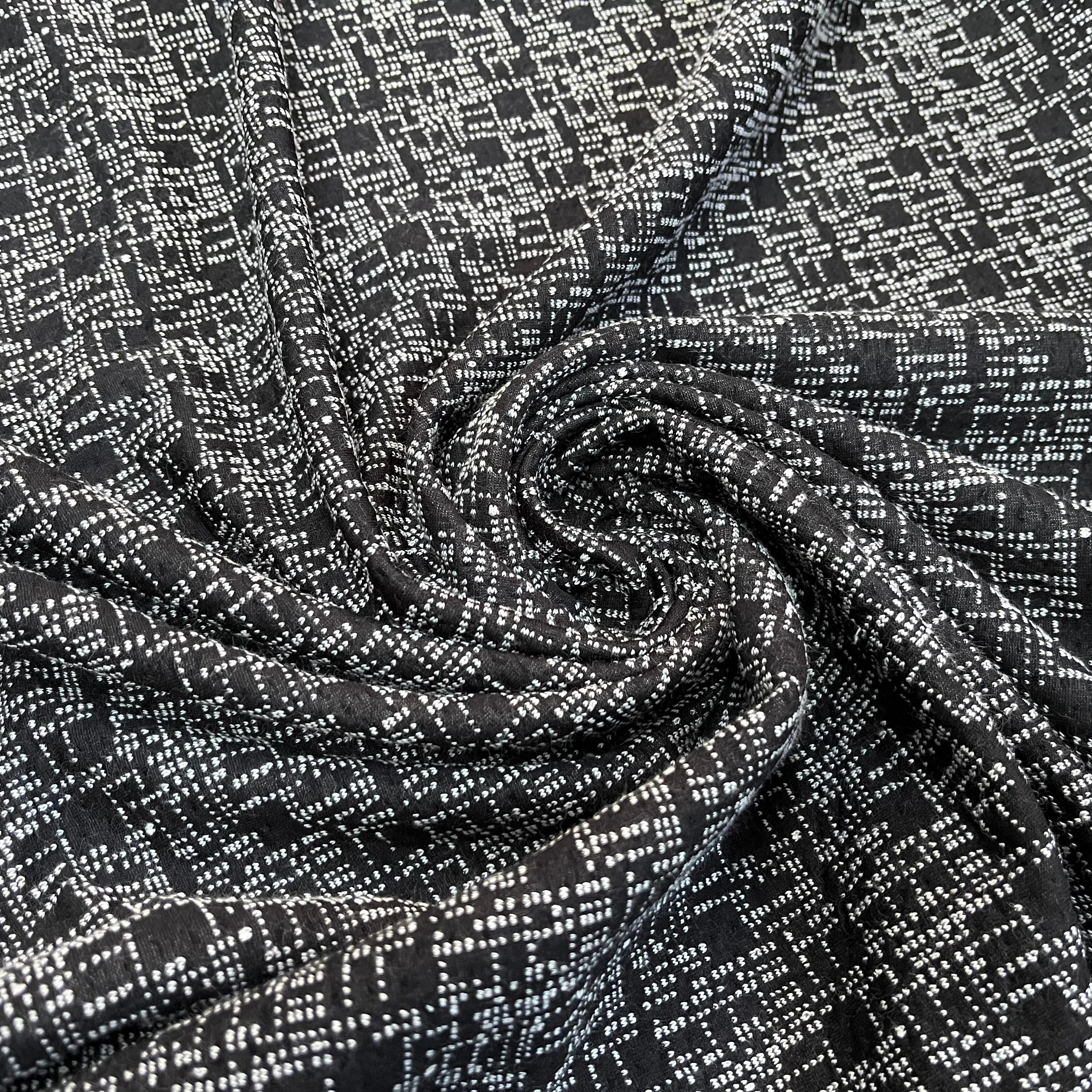 MAILLE EFFET GRUNGE MOUCHETÉE NOIR&BLANC - My Little Coupon