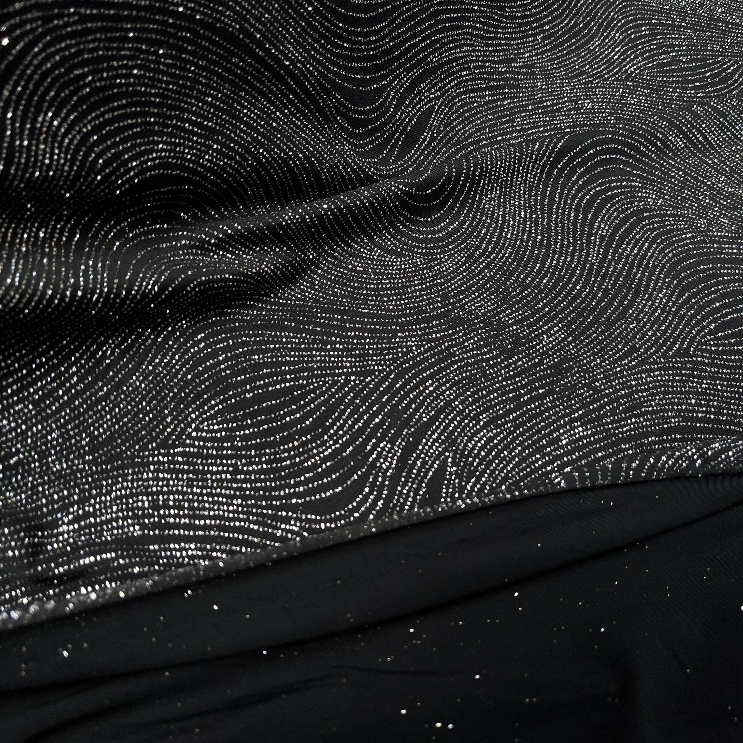 MAILLE FÊTE SÉQUIN GROSSES FEUILLES DE FLEURES BLACK&SILVER - My Little Coupon