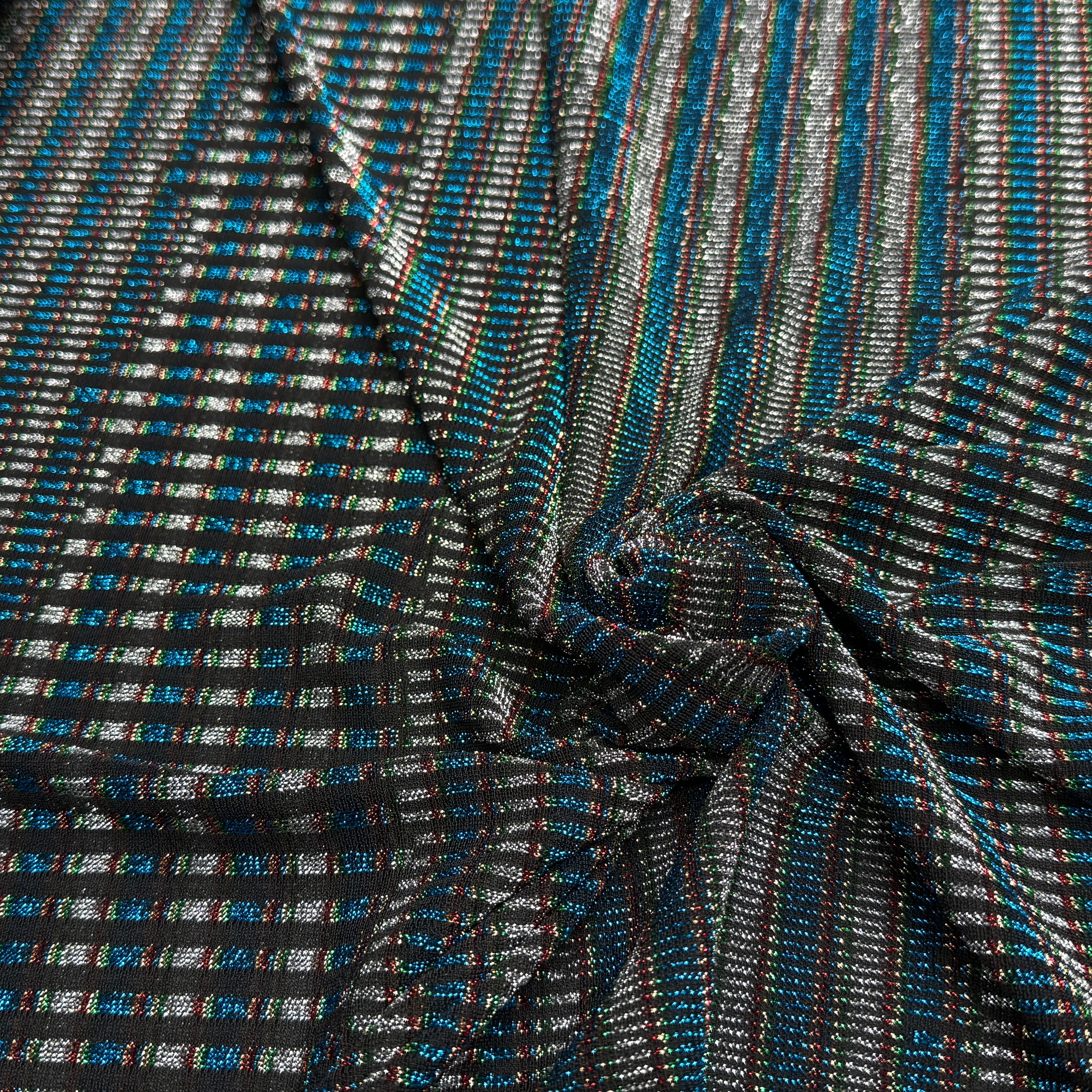 MAILLE FÊTE ULTRA STRETCH BRILLANT POLY INTERLOCK TURQUOISE/RED - My Little Coupon