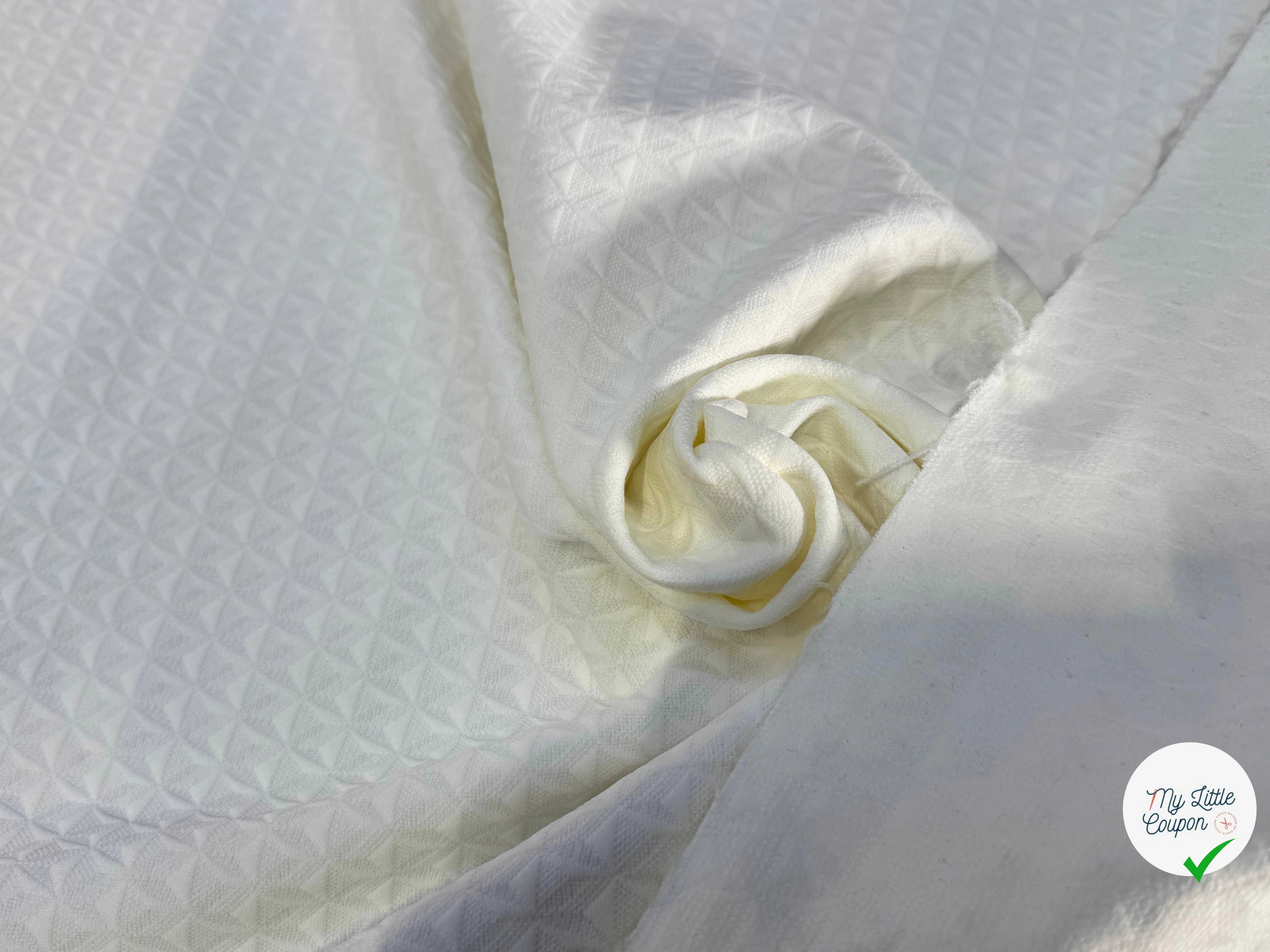 MAILLE JACQUARD BLANC MOTIF GÉOMETRIQUE - My Little Coupon