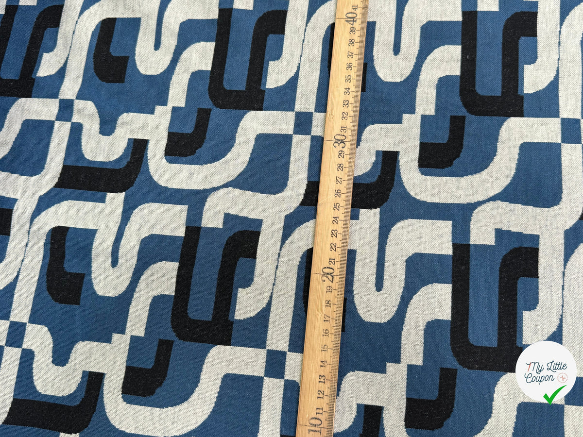 MAILLE JACQUARD ESPRIT MILANO MOTIF CALLIGRAPHIE BLEU MARINE ET BLANC - My Little Coupon