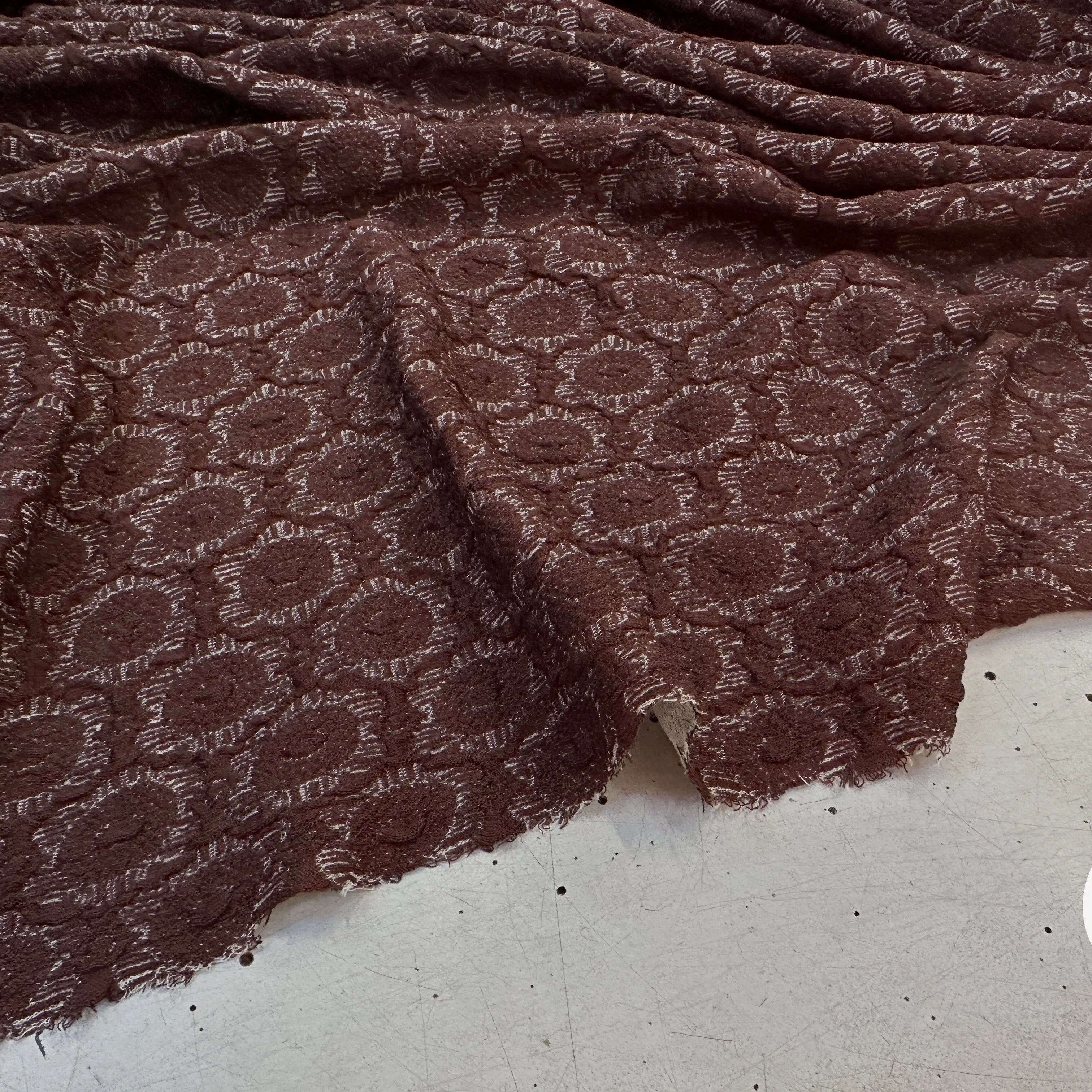 MAILLE JACQUARD VISCOSE PETALES DE ROSE - My Little Coupon