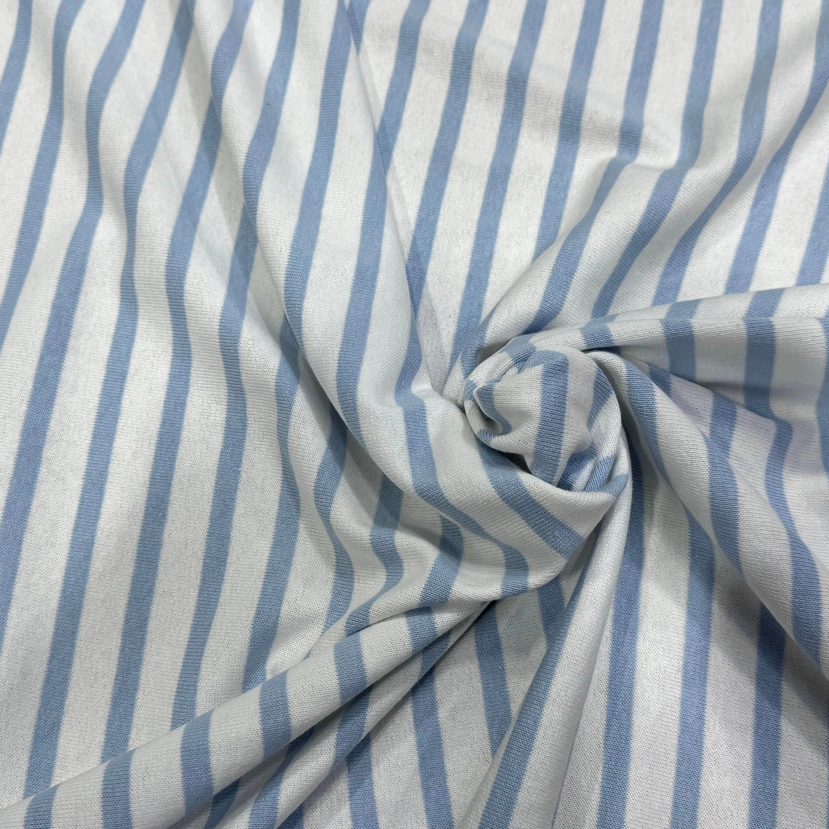 MAILLE LOURDE 100% COTON RAYURES NEIGE ET CIEL FABRICATION RÉGION DE TROYES 🇫🇷 - My Little Coupon
