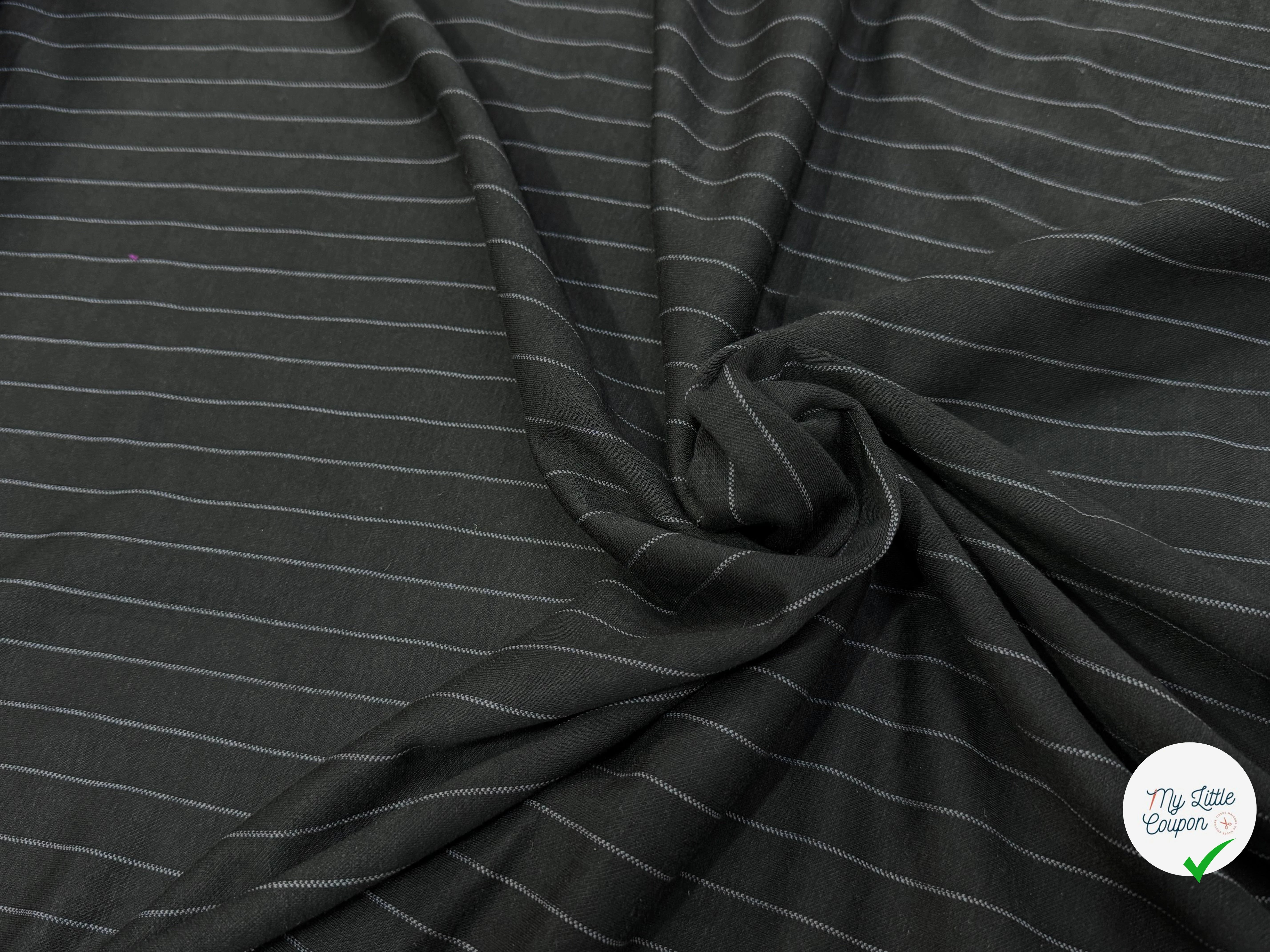 MAILLE LOURDE BELLE TENUE NOIR RAYURES - My Little Coupon