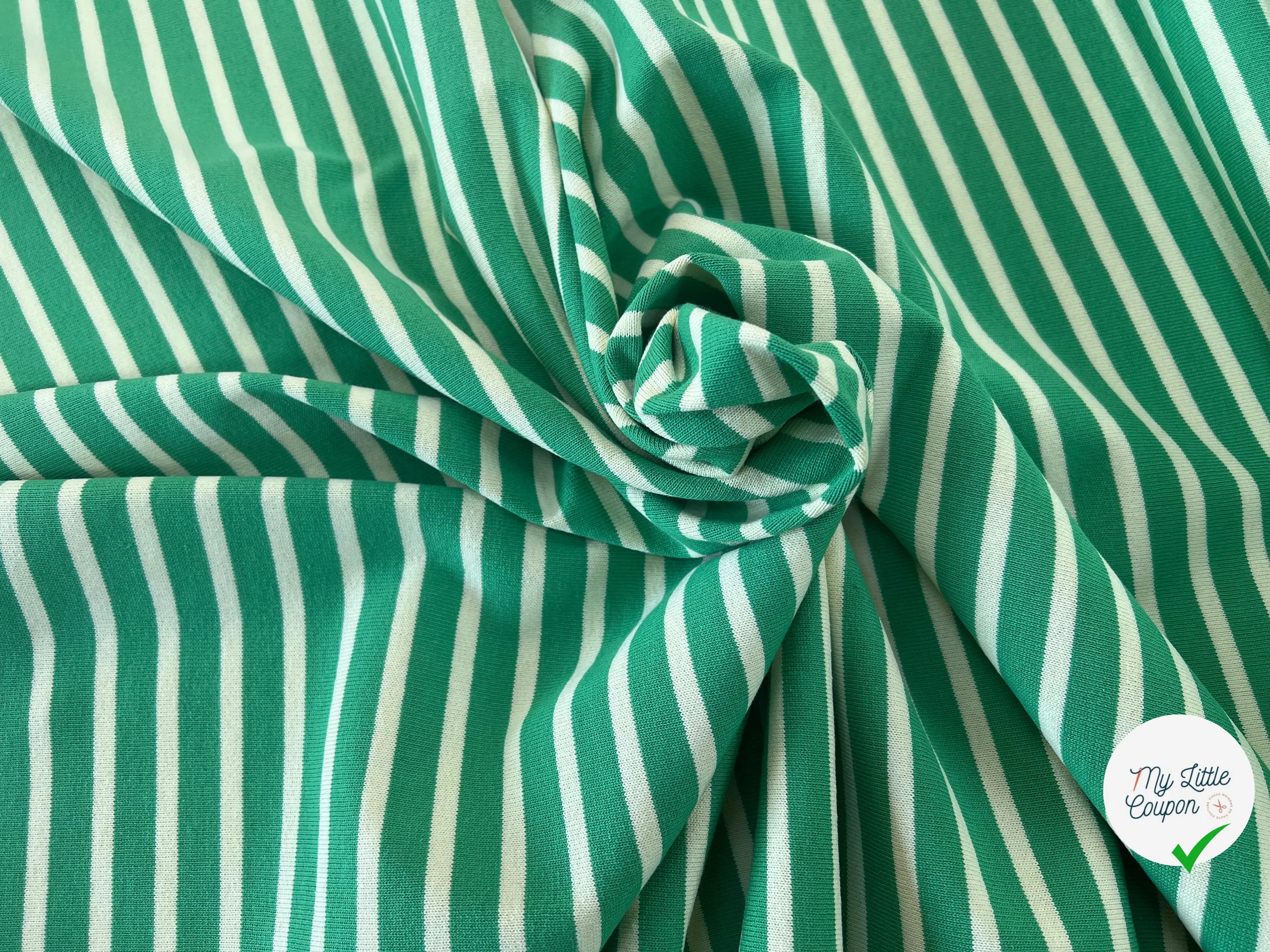 MAILLE LOURDE RAYURES CREME FOND VERT - My Little Coupon