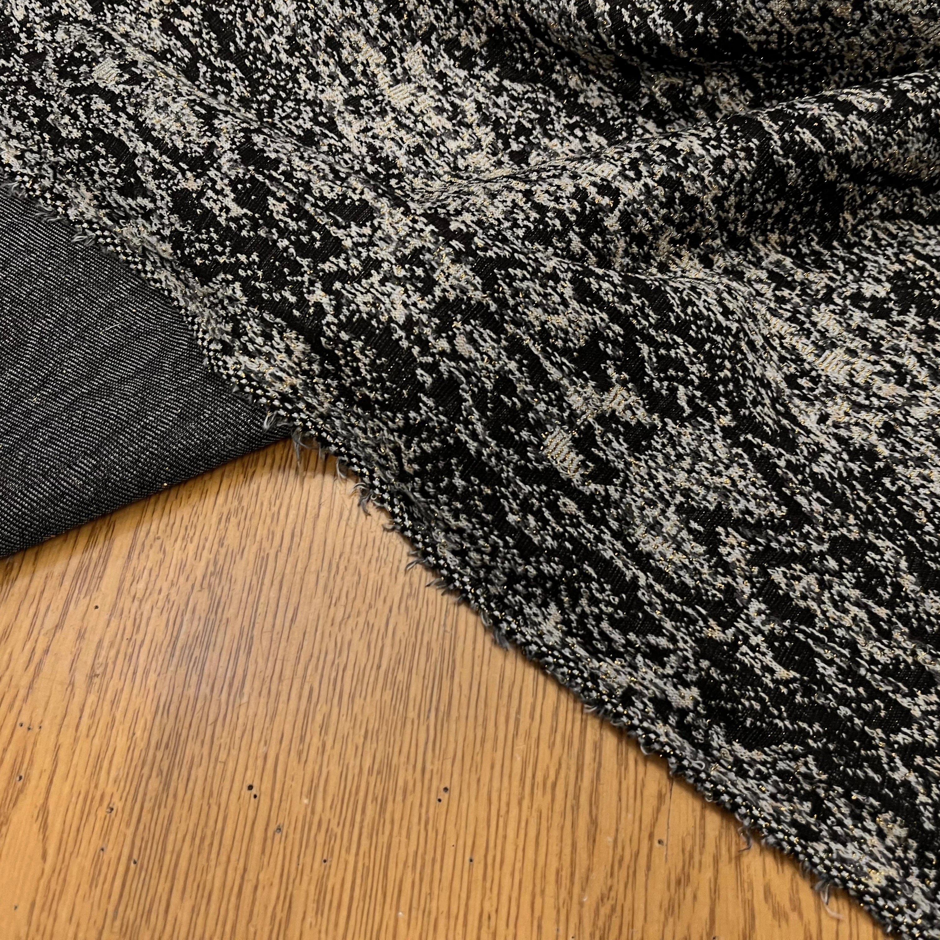 MAILLE MILANO 25% VISCOSE MOTIF ÉFFET LÉOPARD NOIR&BEIGE FIL OR - My Little Coupon