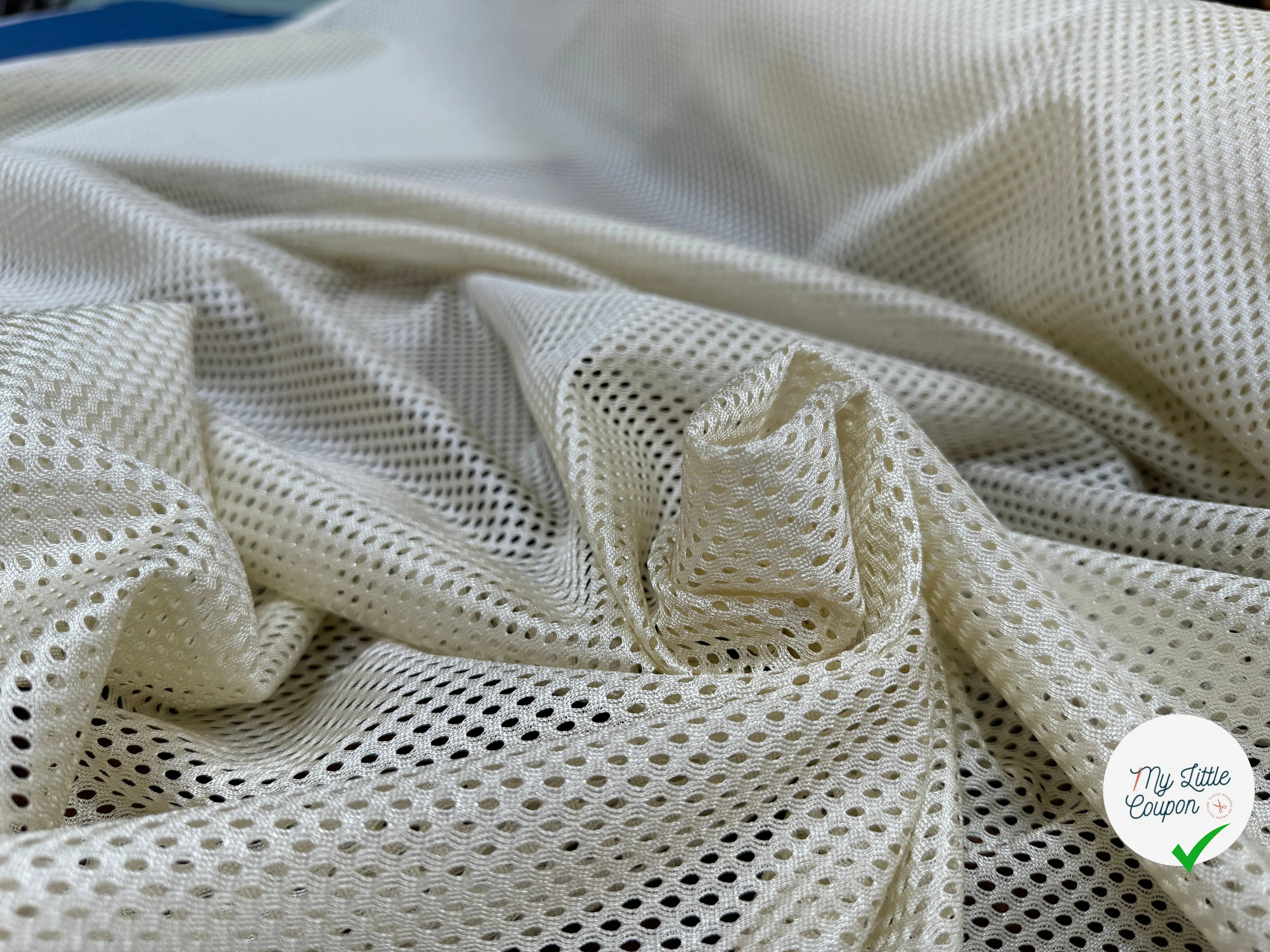 MAILLE PERFORÉE MESH BEIGE - My Little Coupon