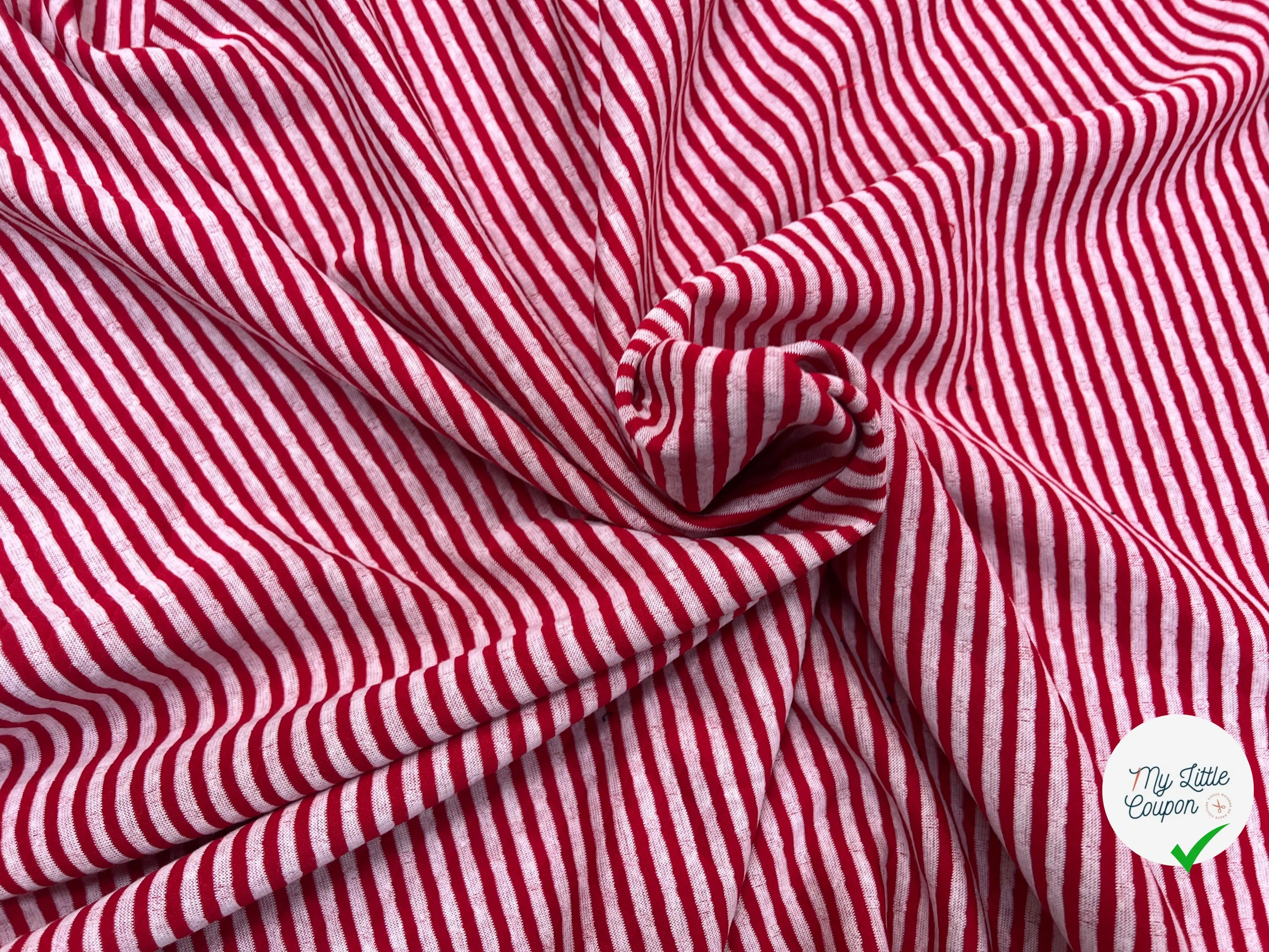 MAILLE POLYCOTON PETIT COEUR ENVERS RAYURES ROUGE - My Little Coupon