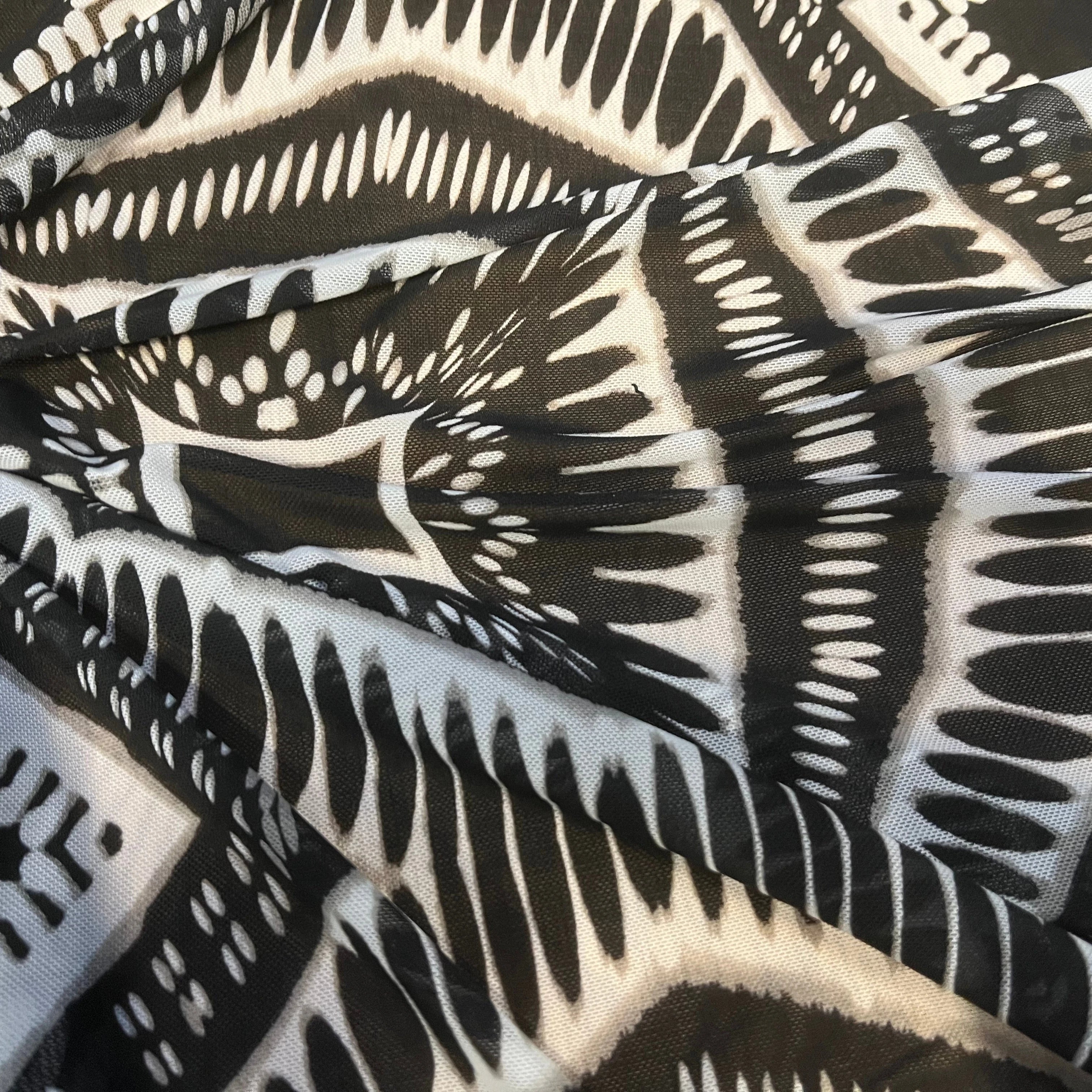 MAILLE RÉSILLE À MOTIFS GÉOMÉTRIQUE ZIGZAG - My Little Coupon