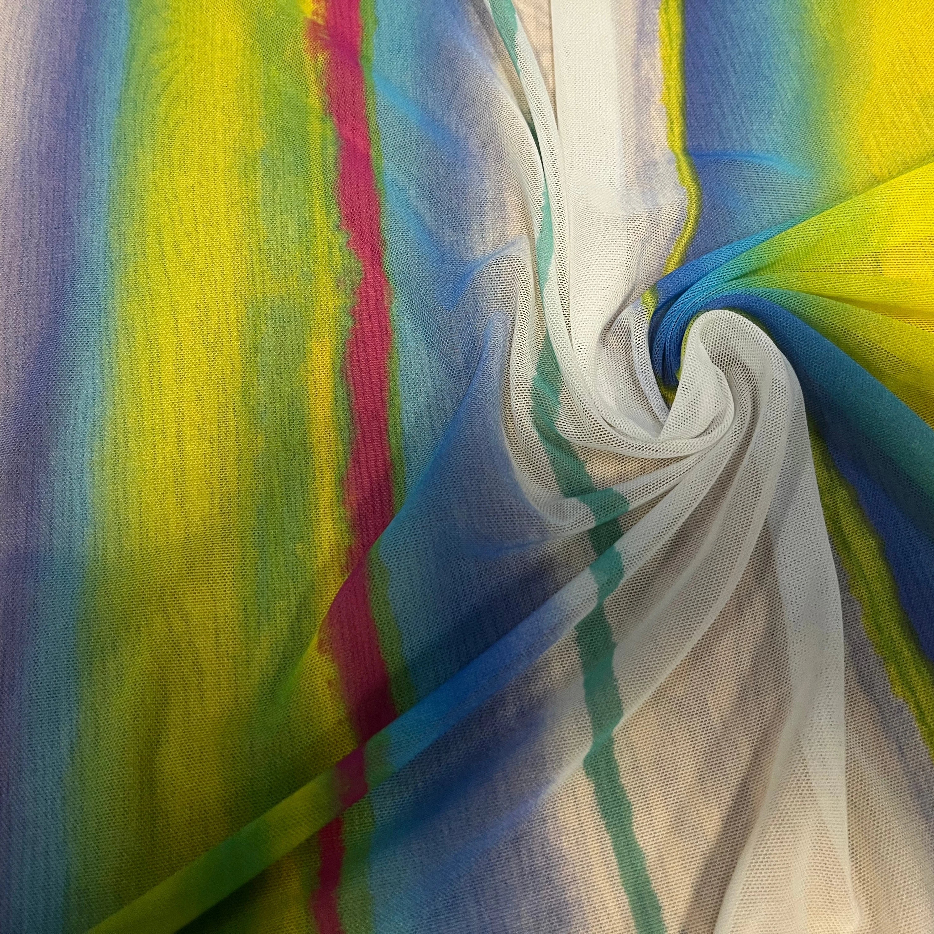 MAILLE RÉSILLE À RAYURES MULTICOLORES PERPENDICULAIRES À LA LISIÈRE - My Little Coupon