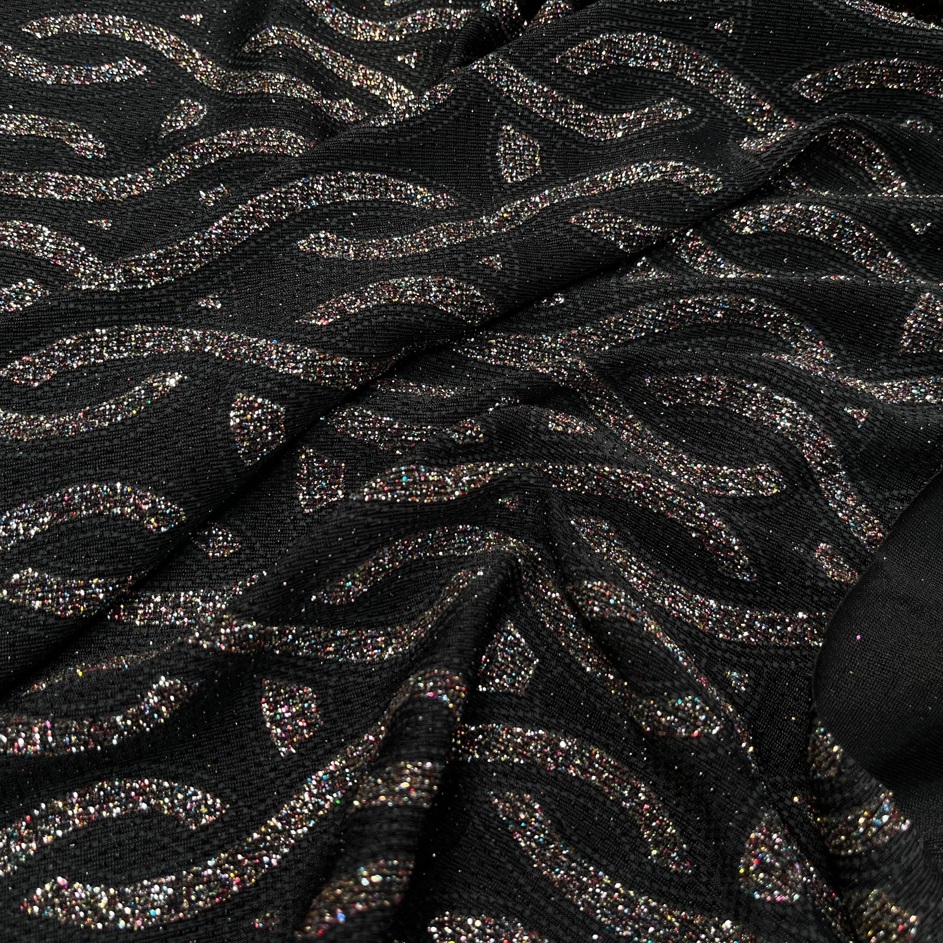 MAILLE SEQUIN MOTIF CROCHETS BRILLANTE MULTICOLORES - My Little Coupon