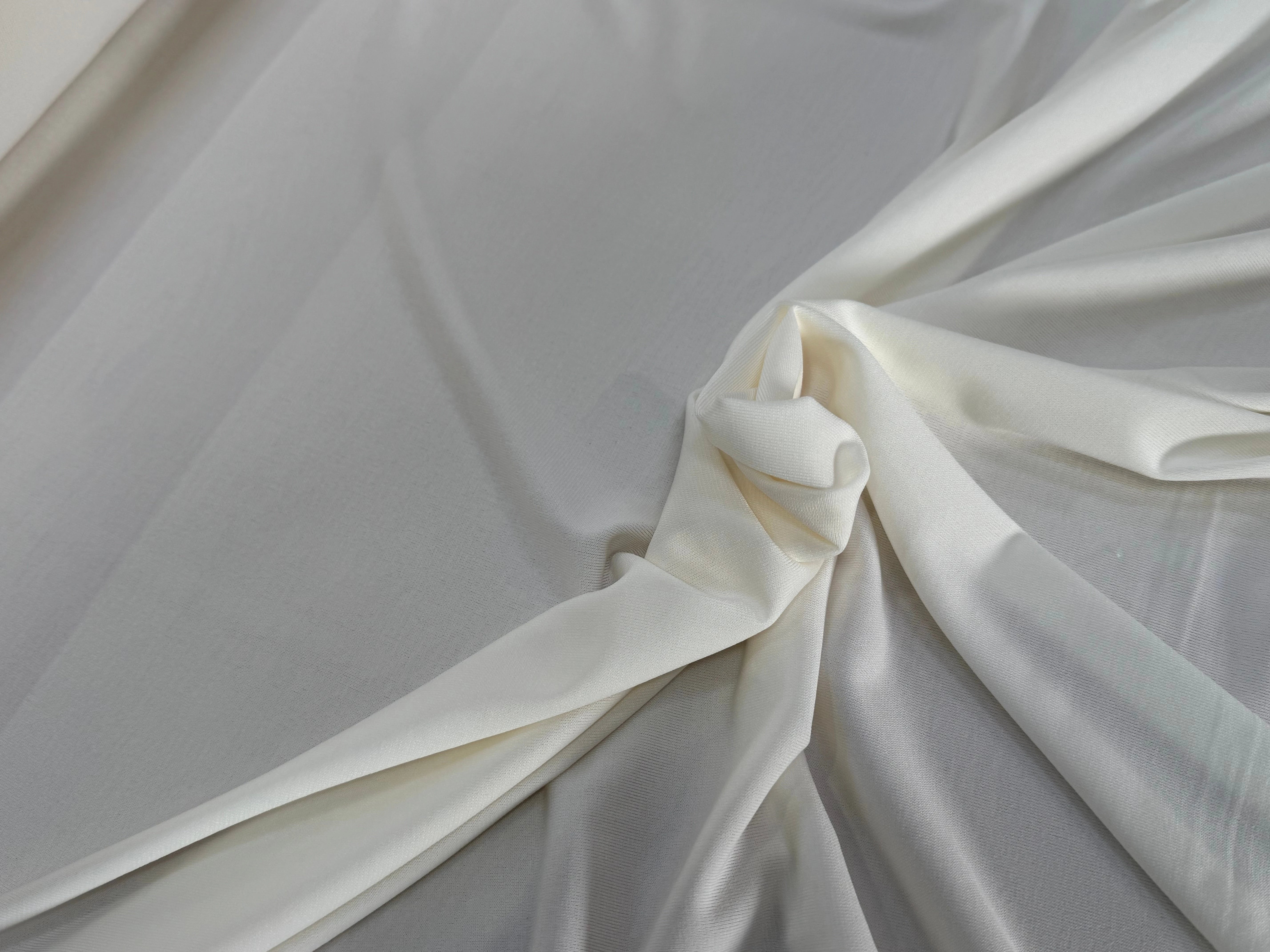 MAILLE STRETCH ET FROIDE BLANC CASSÉ ULTRA CHIC - My Little Coupon
