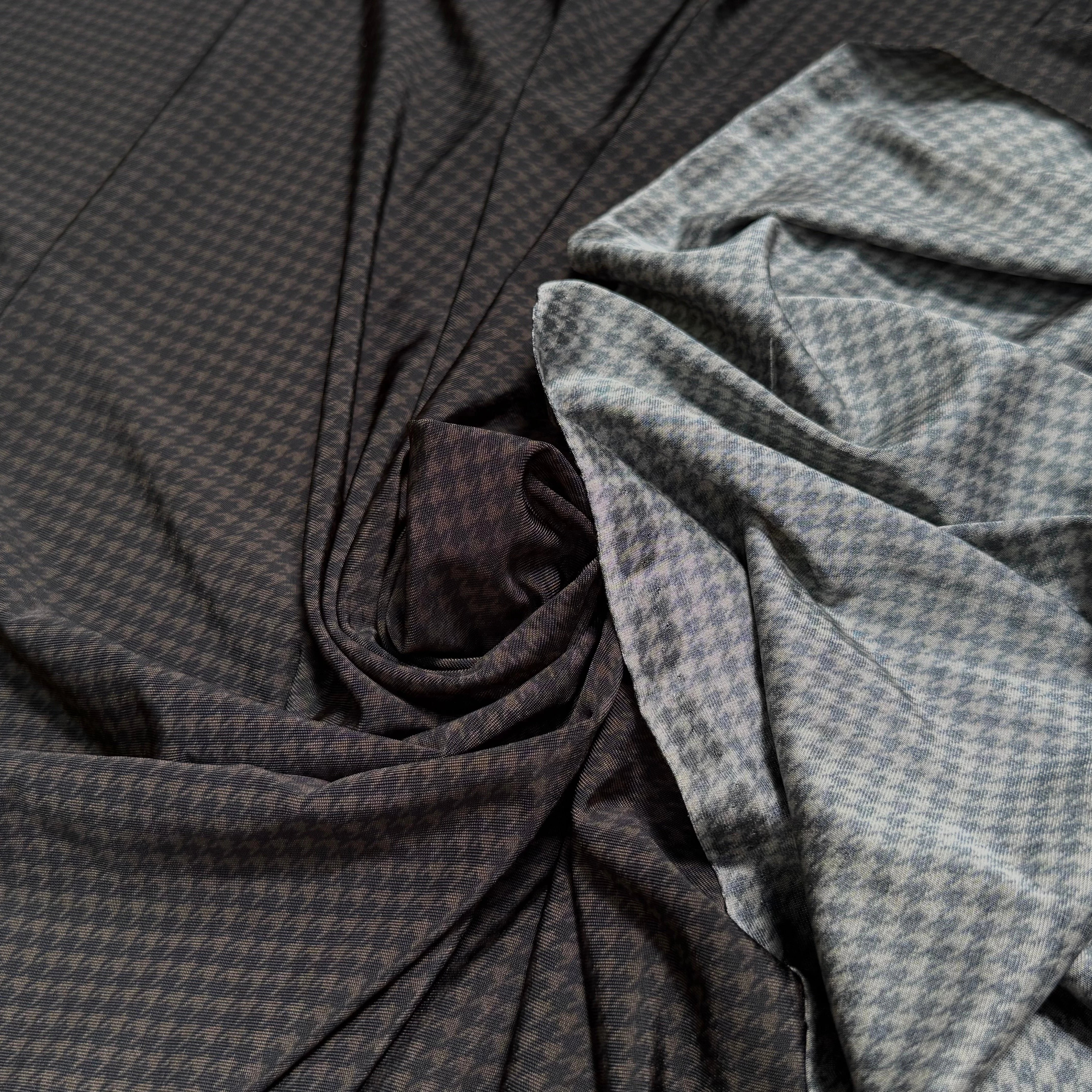 MAILLE VISCOSE FLUIDE ULTRA STRETCH FOND NOIR MINI PIED DE POULE MARRON SATINÉE - My Little Coupon