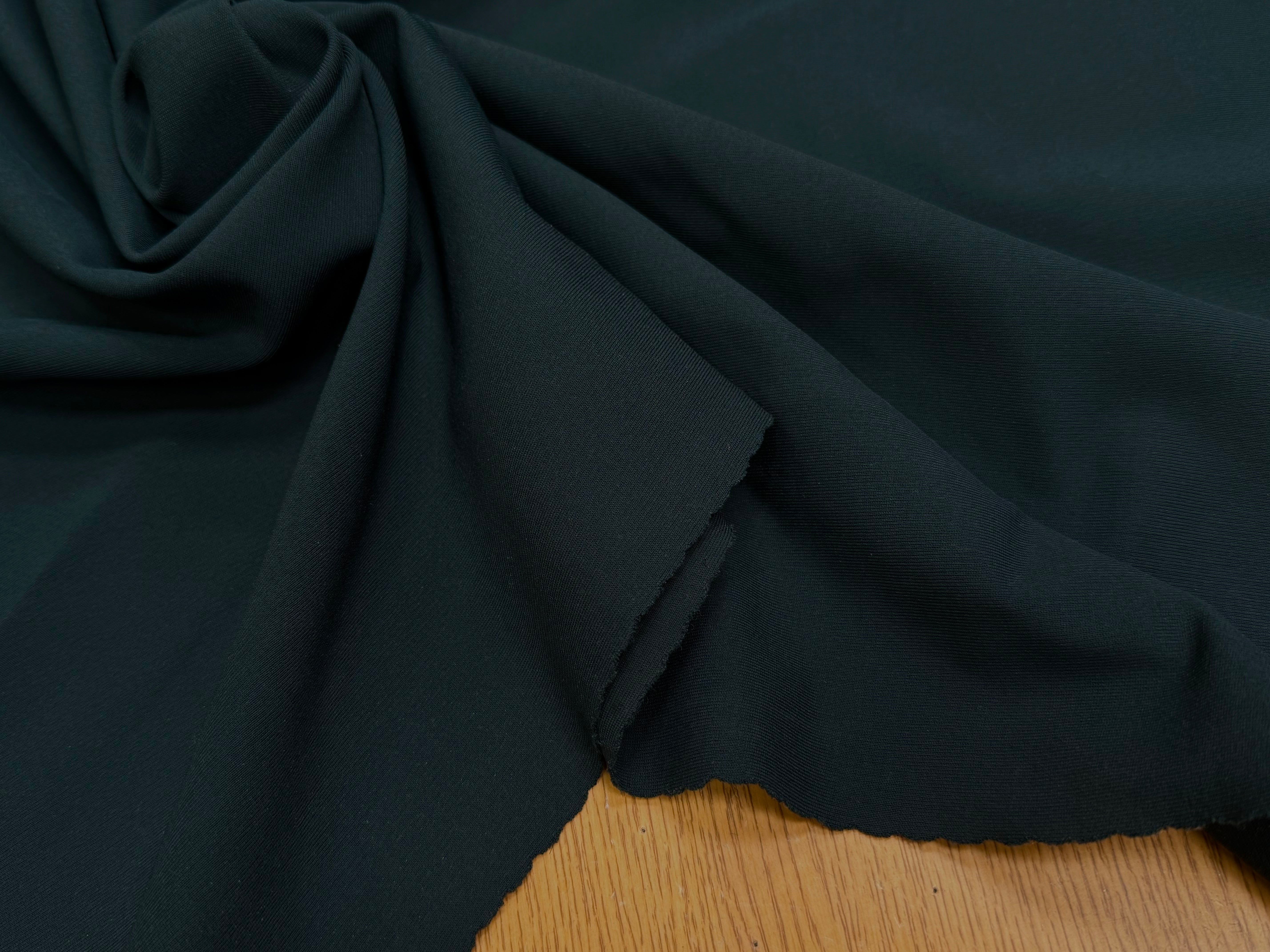 MAILLE VISCOSE LOURDE CANARD ULTRA STRETCH 90% VISCOSE - My Little Coupon