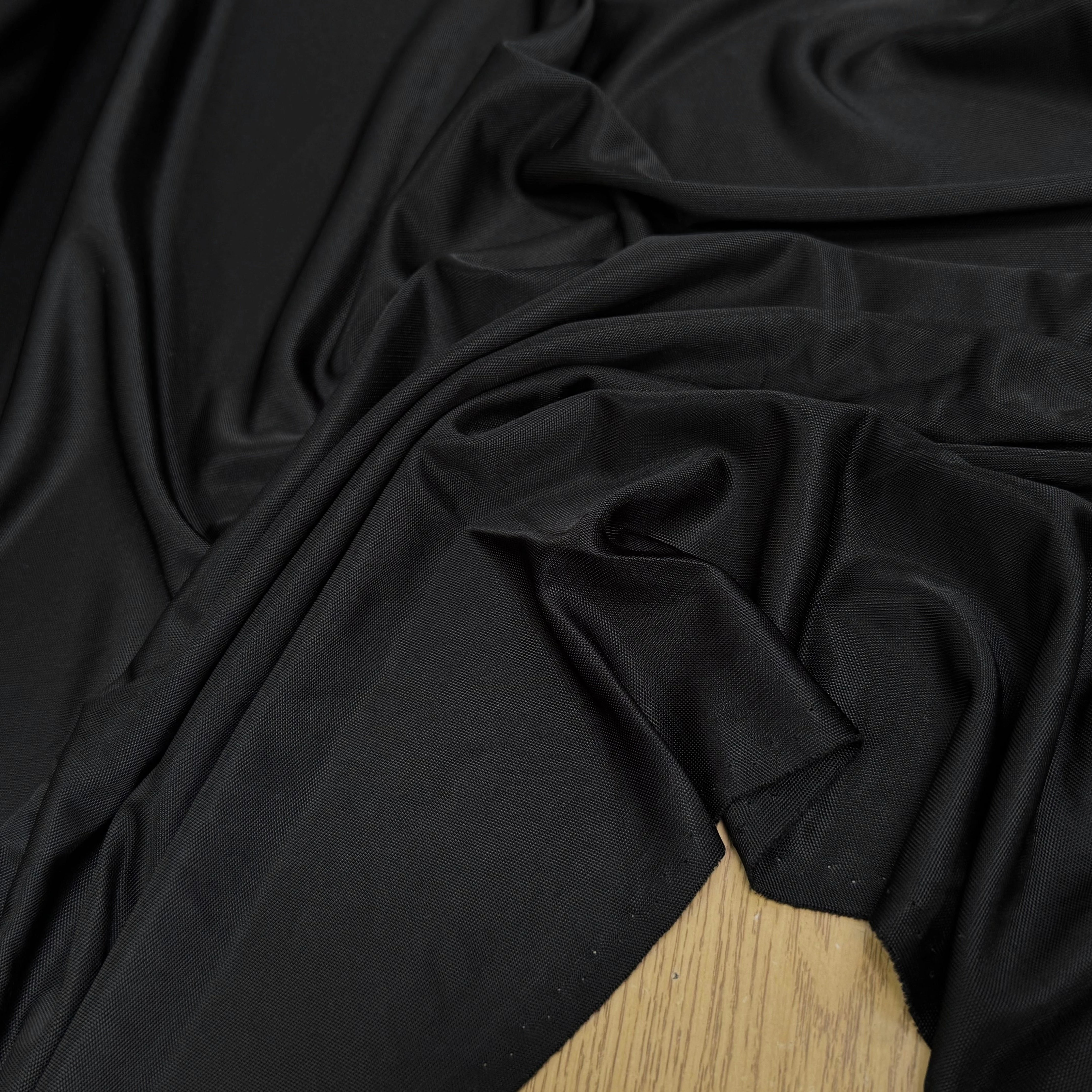 MAILLE VISCOSE LOURDE STRETCH GRANDE LAIZE NOIR - My Little Coupon