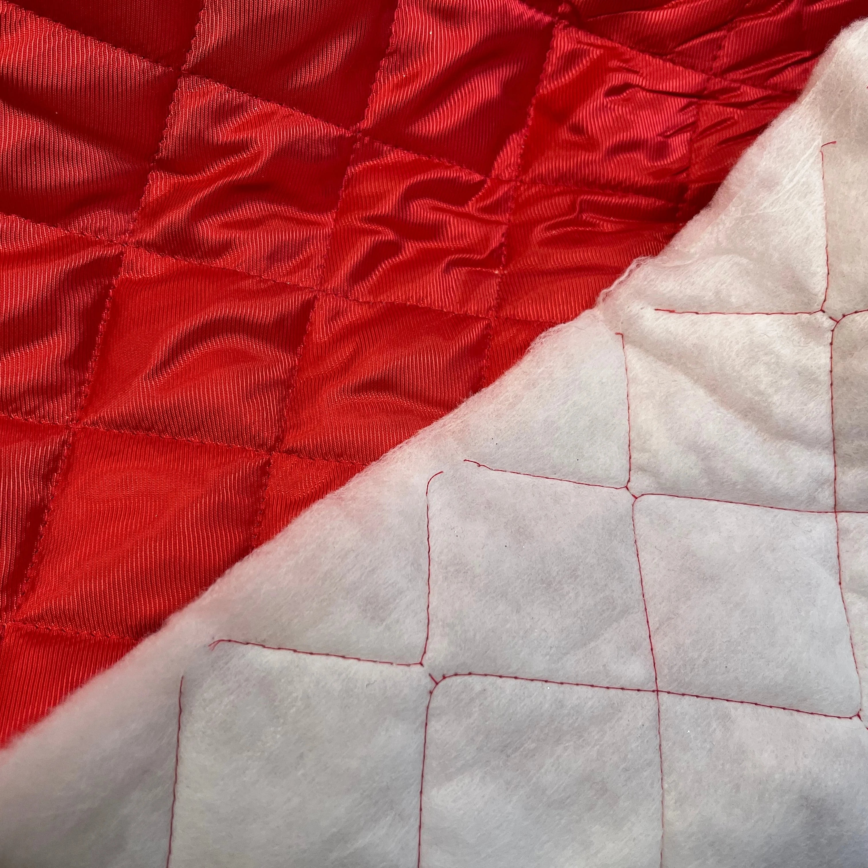 MATELASSÉ DRILL ROUGE SIMPLE FACE - My Little Coupon