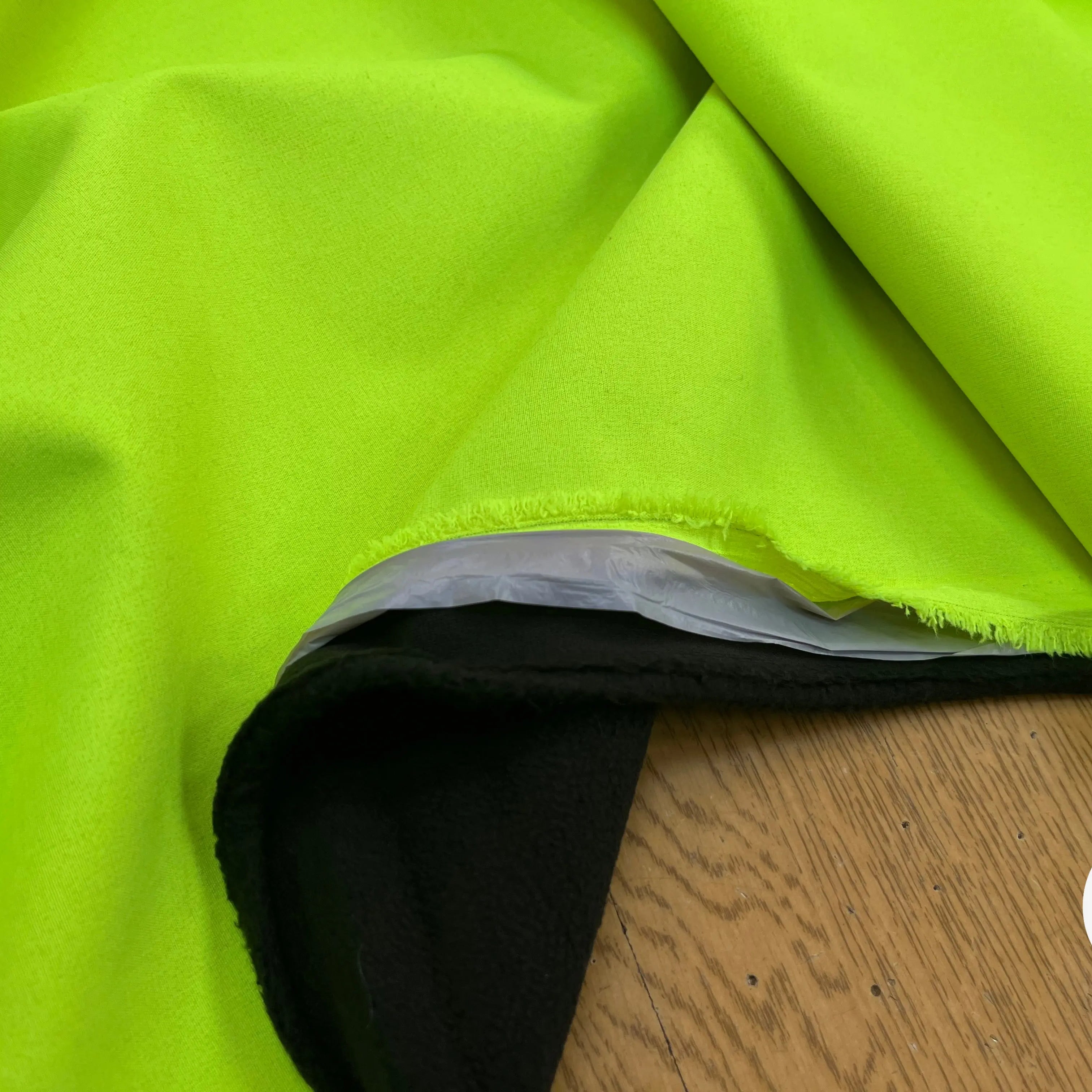 MICROPOLAIRE CONTRECOLLÉ OEKOTEX KC JAUNE FLUO/NOIR - My Little Coupon