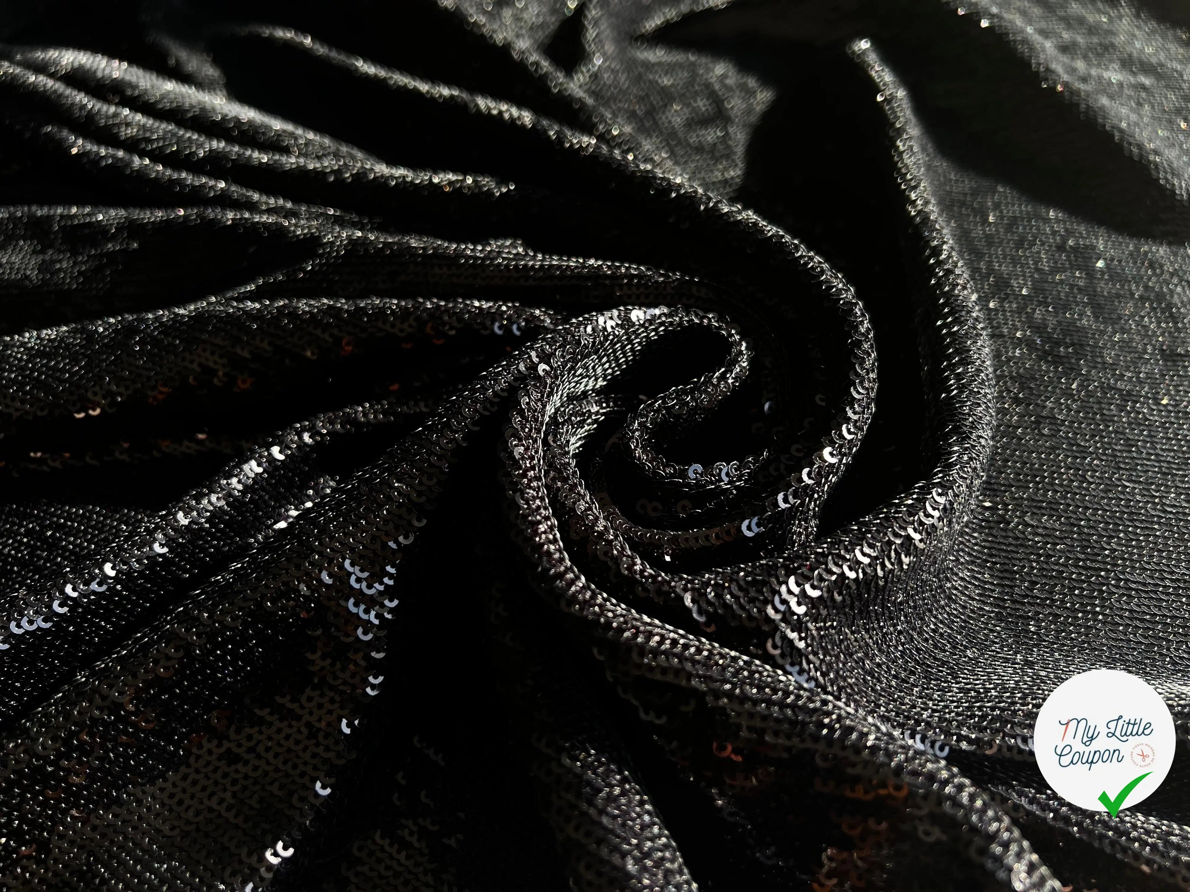 MINI SEQUIN NOIR STRUCTURE DENSE - coupon de 2 mĂštres 50 - My Little Coupon - tissu - coudre
