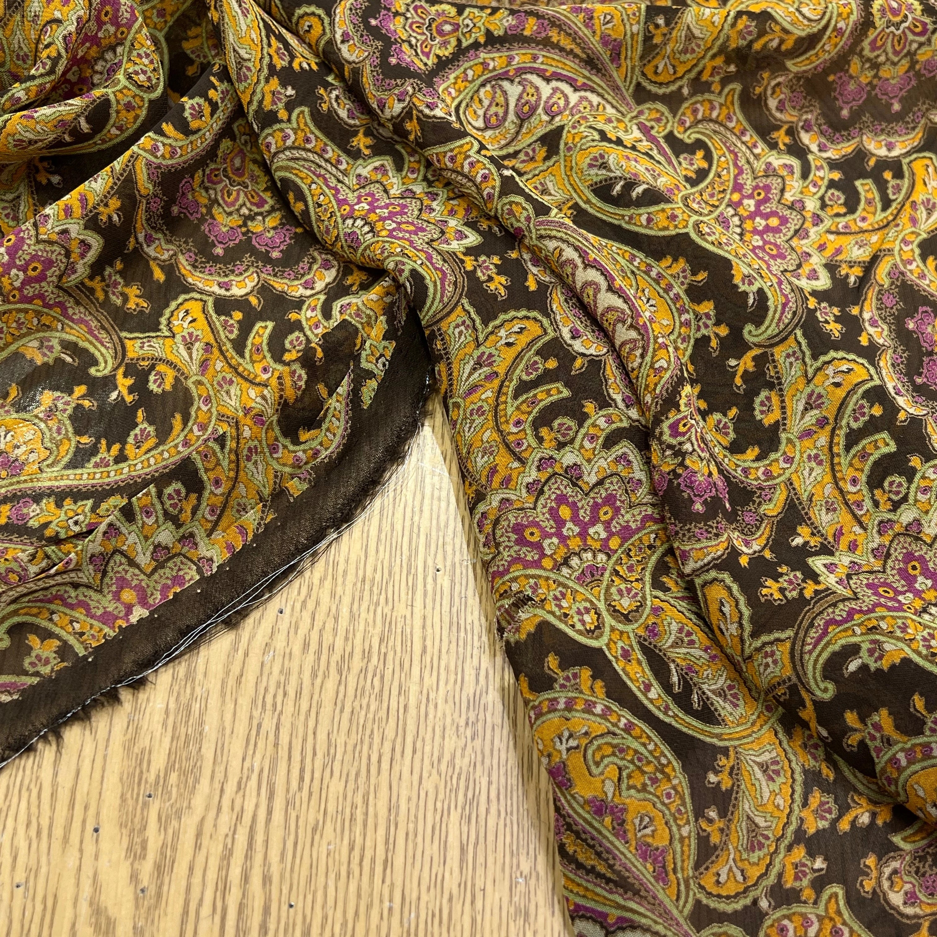 MOUSSELINE DE SOIE IMPRIMÉE FLORALES IMPERIALES - My Little Coupon