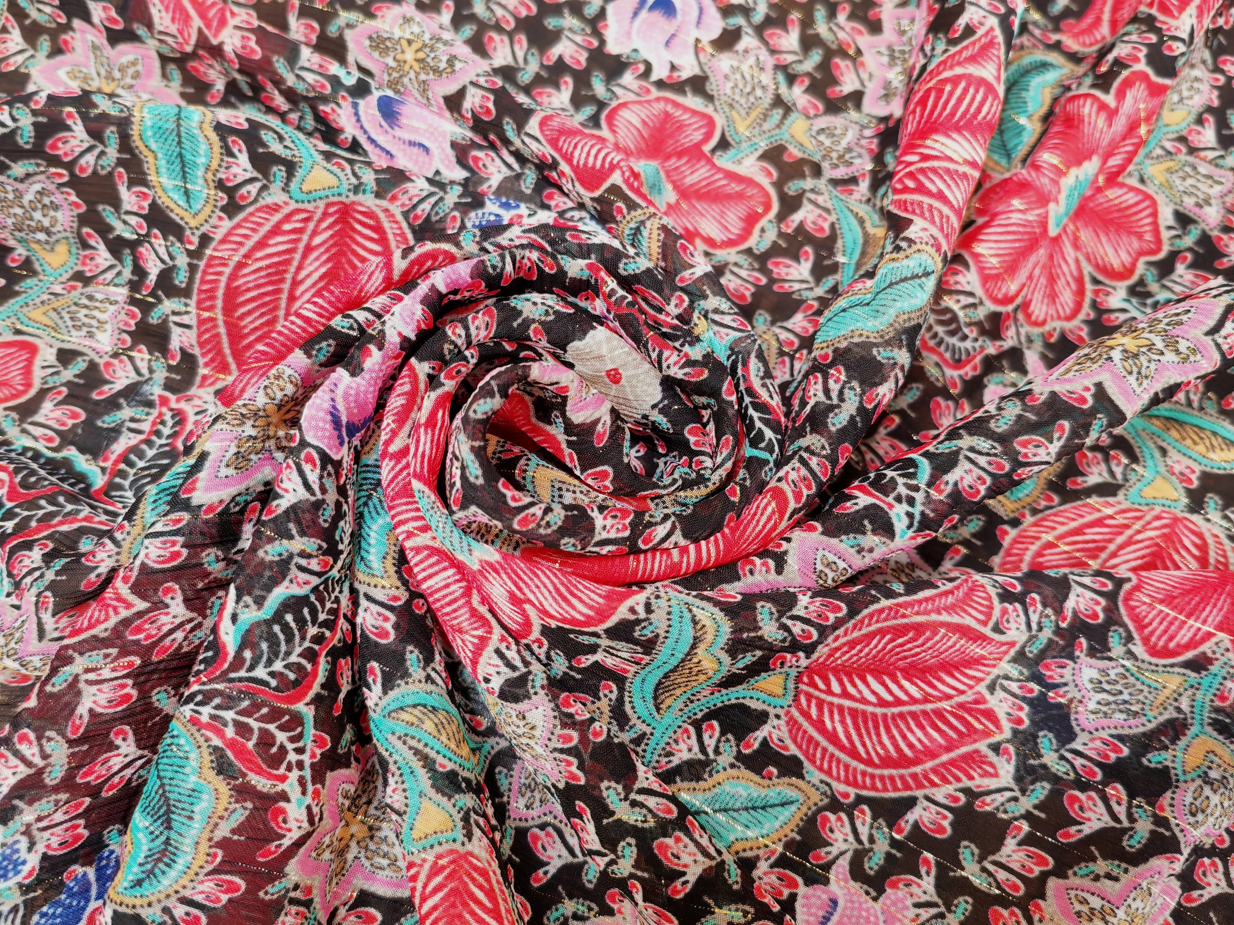 MOUSSELINE FLEURS ORIENTALES FOND NOIR - My Little Coupon