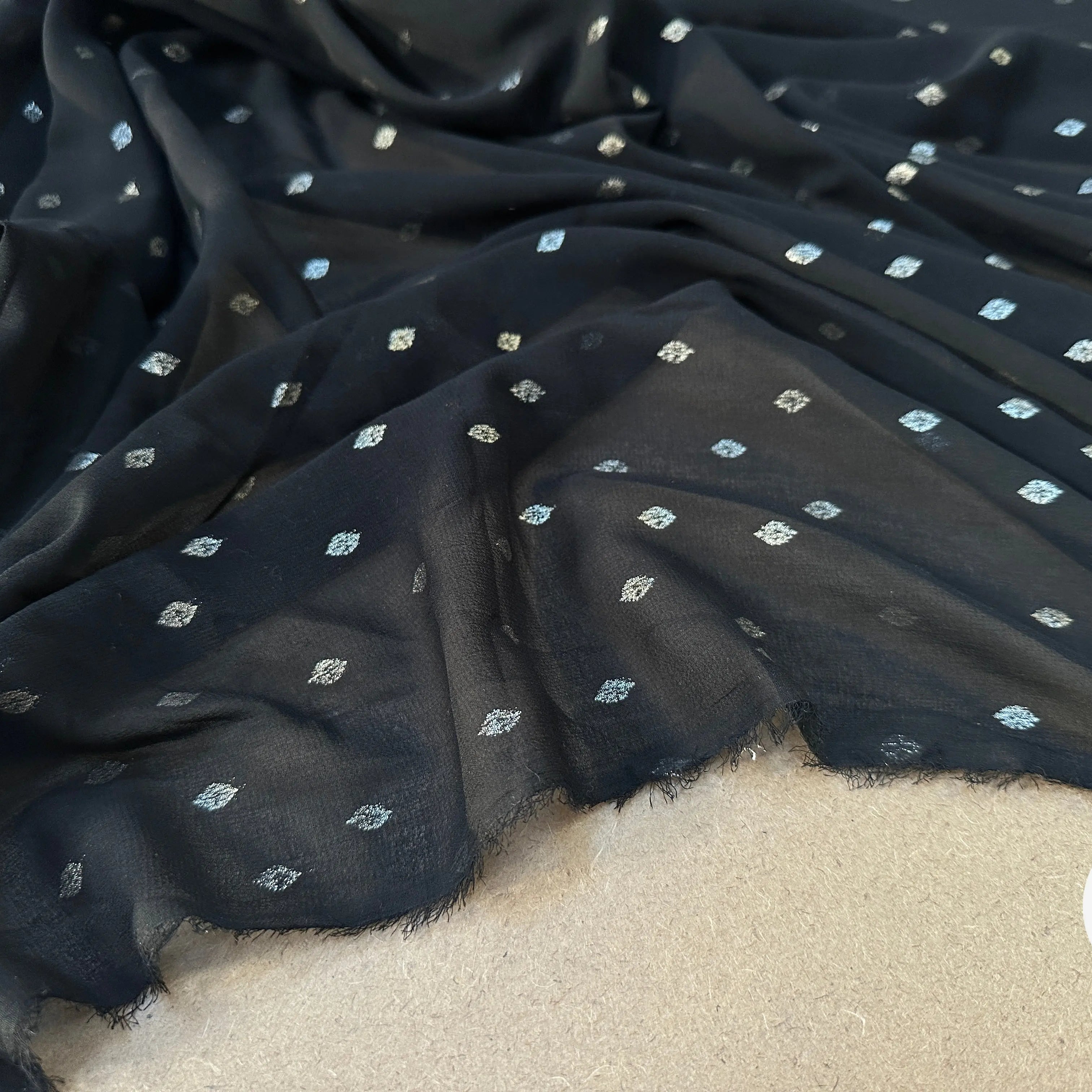 MOUSSELINE GOUTTELETTE LOSANGES DORÉS - My Little Coupon