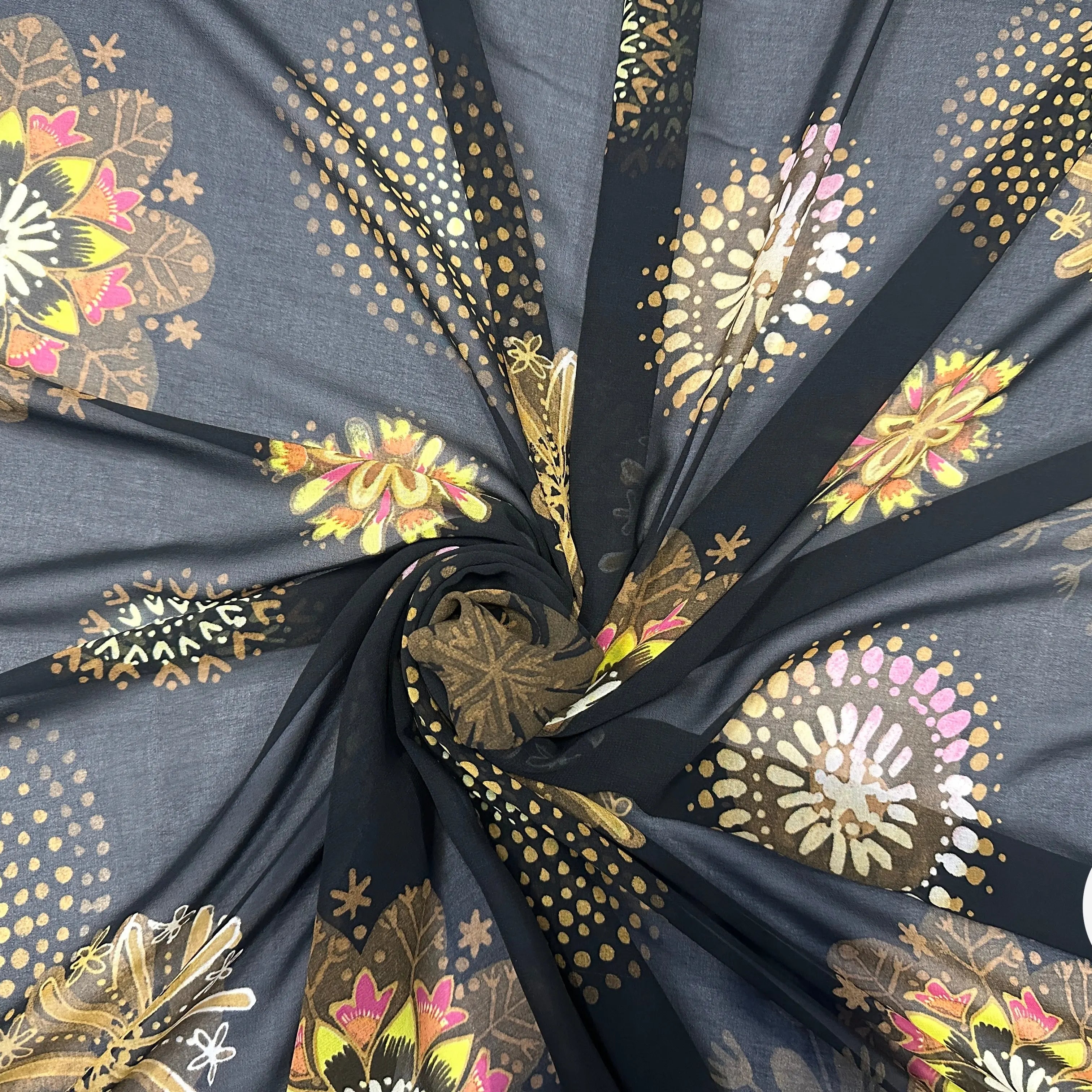 MOUSSELINE PETALES ABSTRAITES FOND NOIR - My Little Coupon