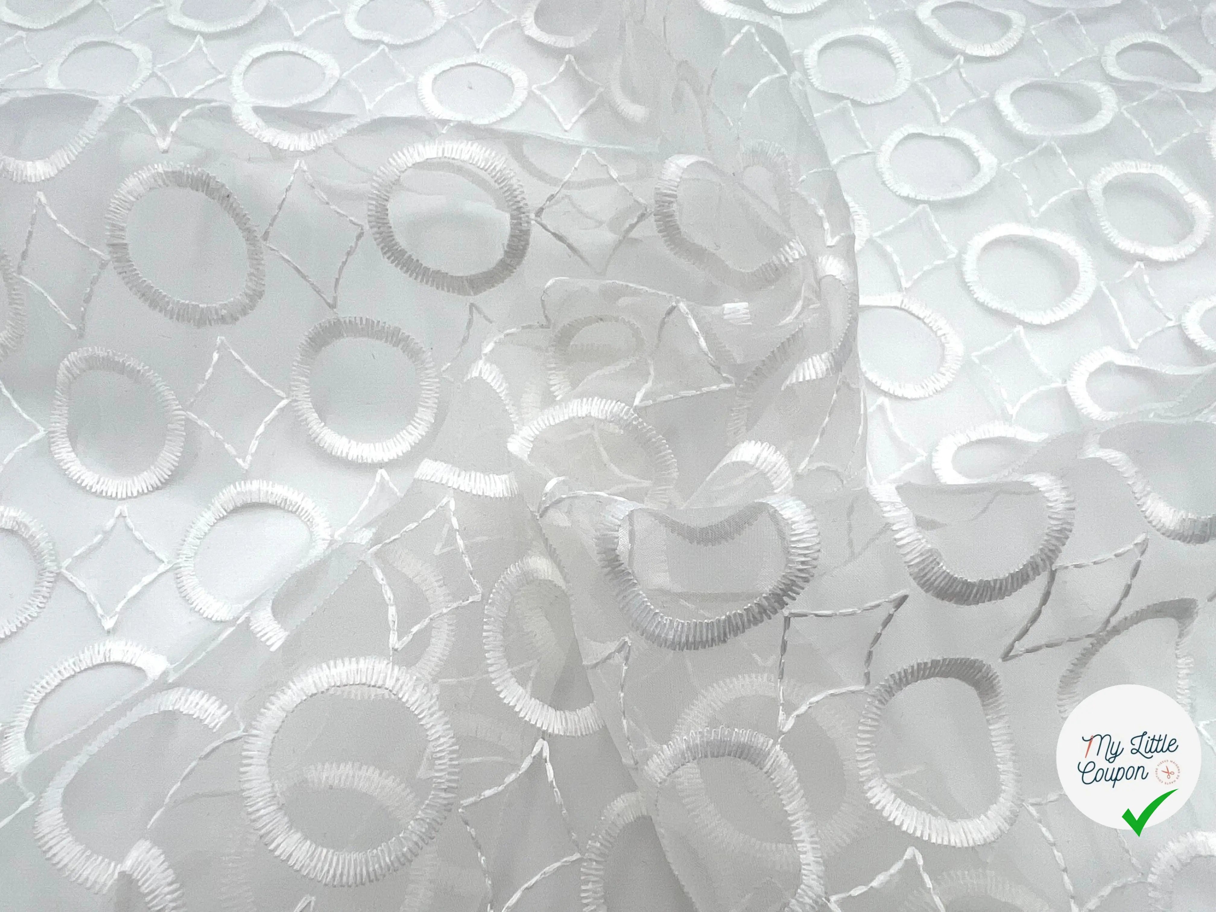 ORGANZA BRODÉ DE DUO CERCLES ET LOSANGES - My Little Coupon - tissu - coudre