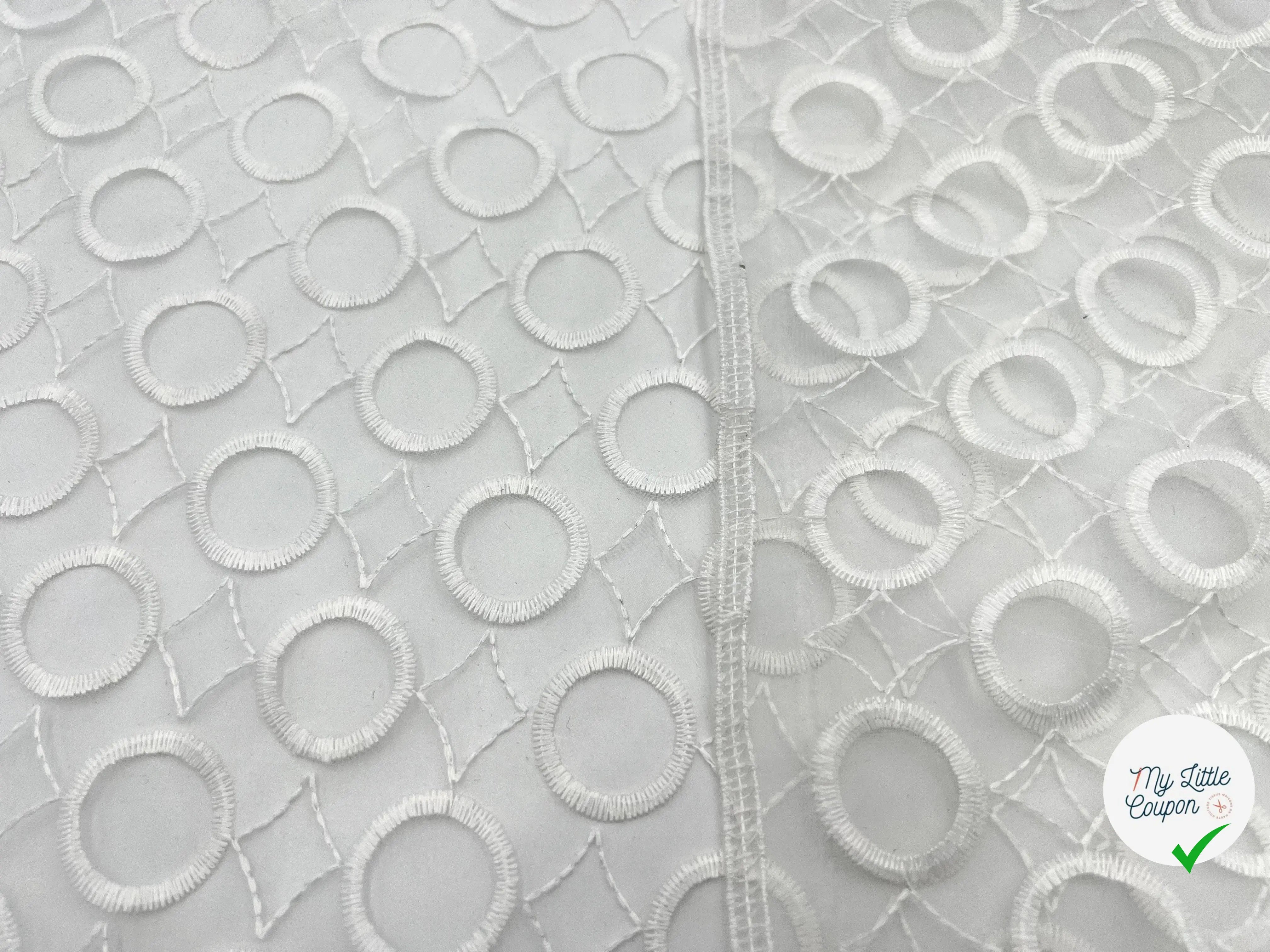 ORGANZA BRODÉ DE DUO CERCLES ET LOSANGES - My Little Coupon - tissu - coudre