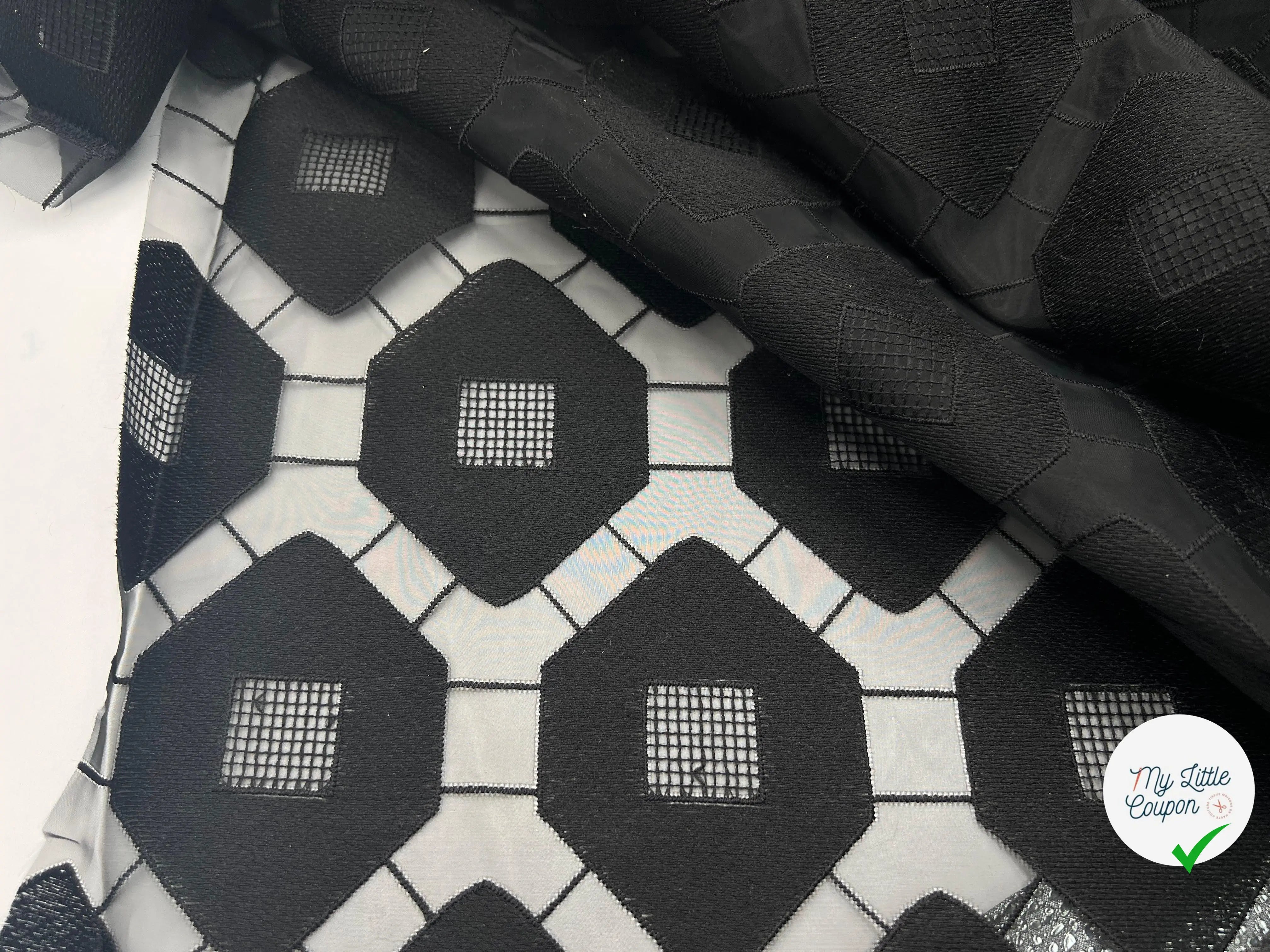 ORGANZA BRODÉ RUCHES CÉLESTE NOIR - My Little Coupon - tissu - coudre
