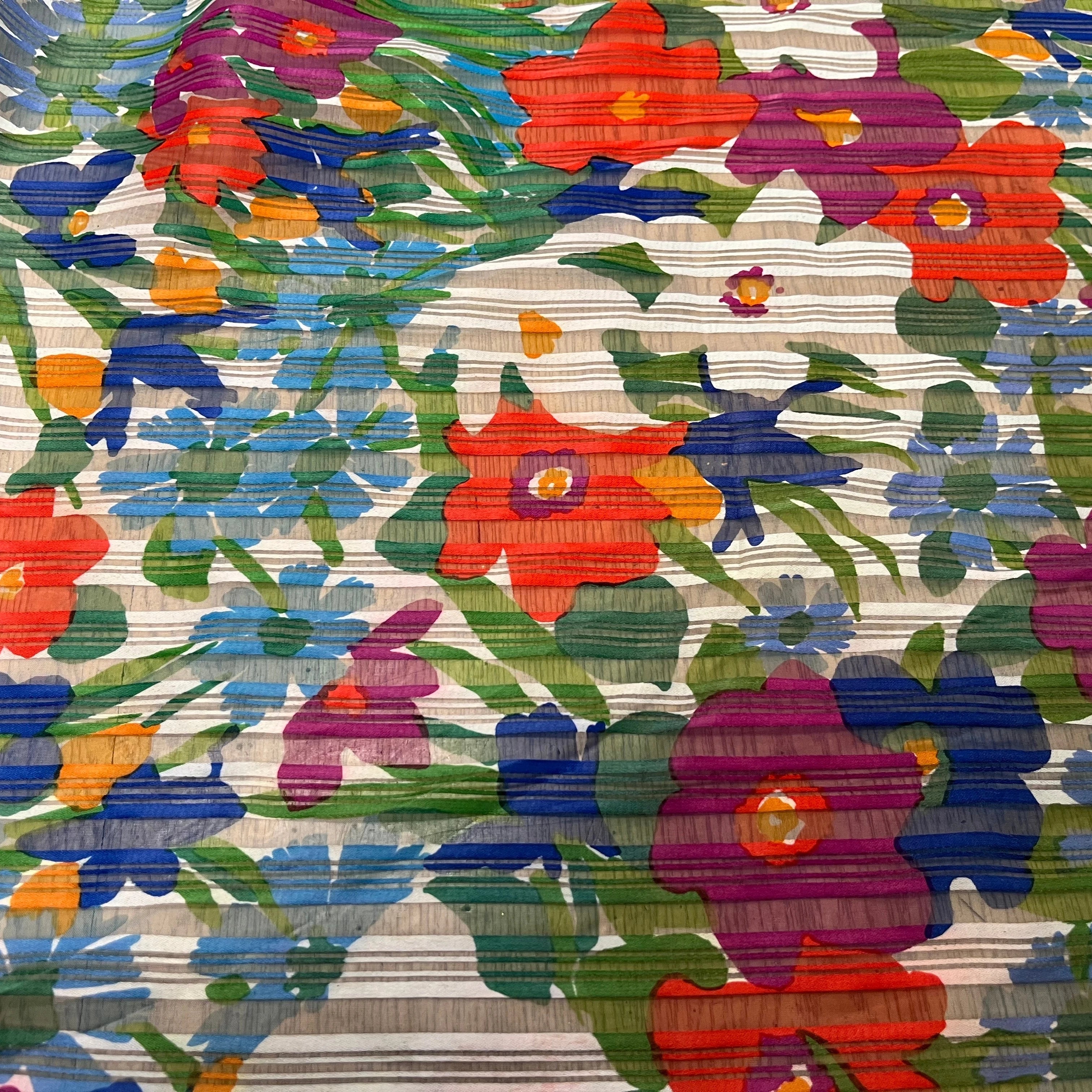 ORGANZA IMPRIMÉ FLEURS MULTICOLORES AVEC DES RAYURES TEXTURÉES - My Little Coupon