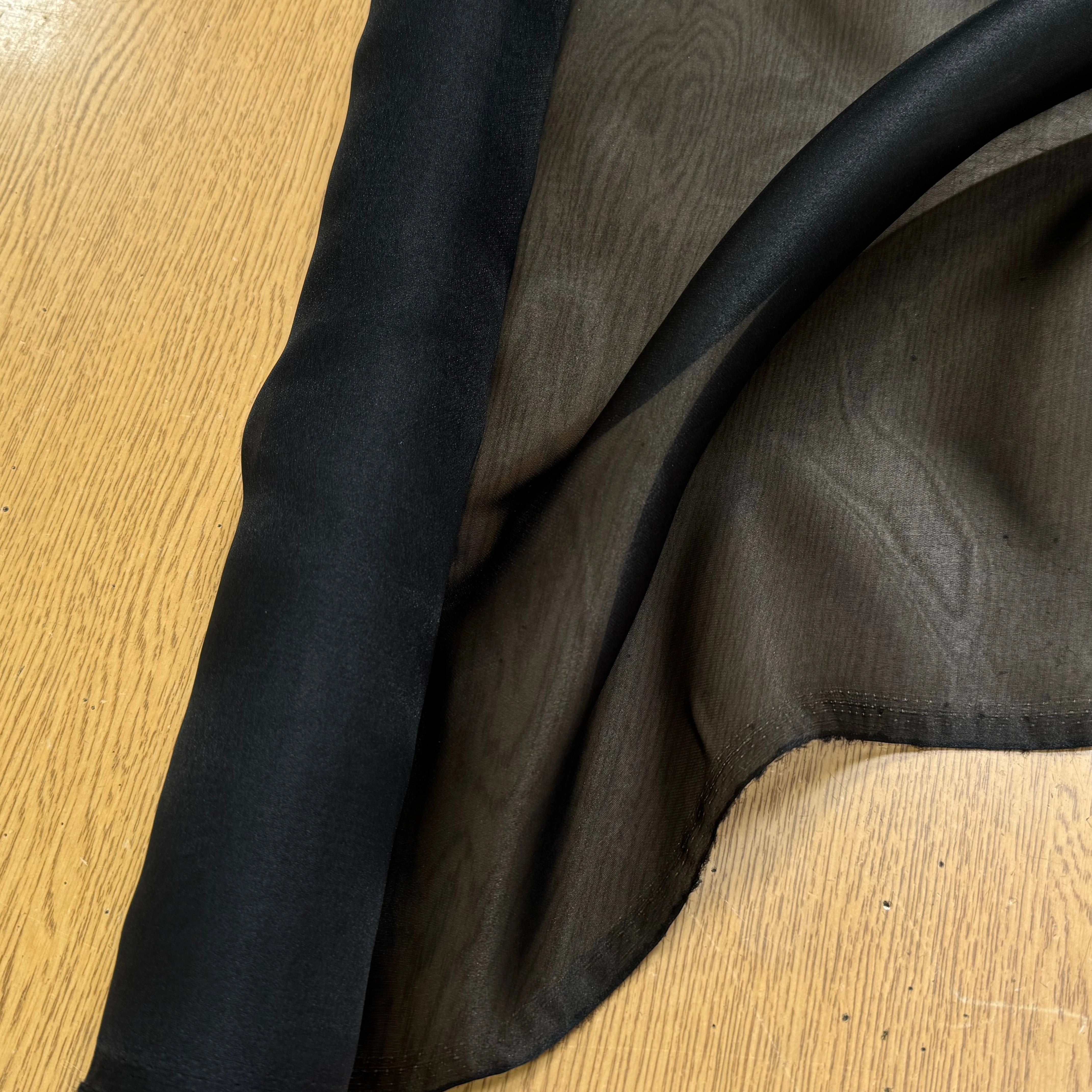 ORGANZA LÉGÈREMENT CREPÉ NOIR - My Little Coupon