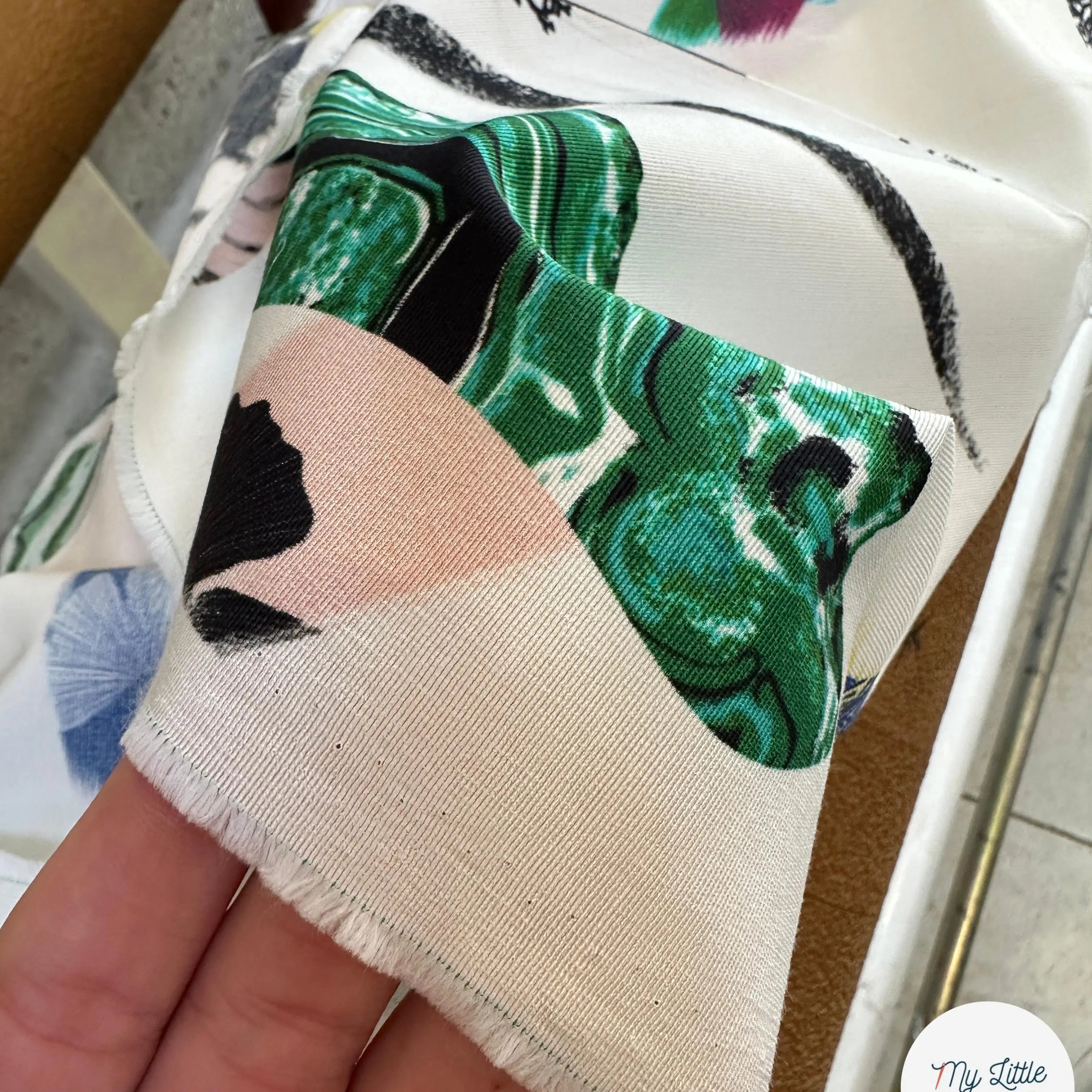 OTTOMAN SOUPLE VISCOSE ALLINEAMENTO DEI PIANETI - My Little Coupon