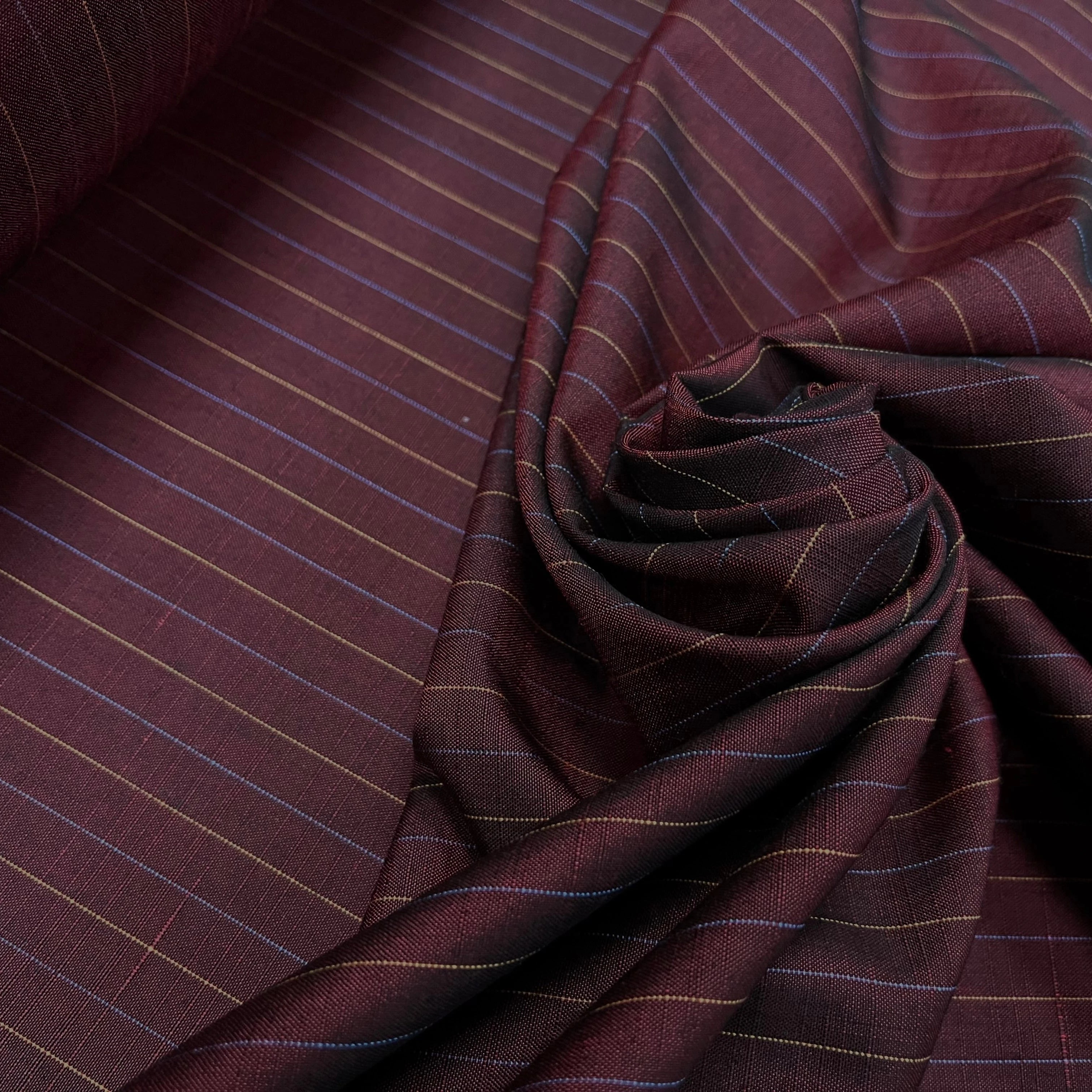 OXFORD DRU VISCOSE ROUGE WINE À RAYURES BLEU&JAUNE - My Little Coupon