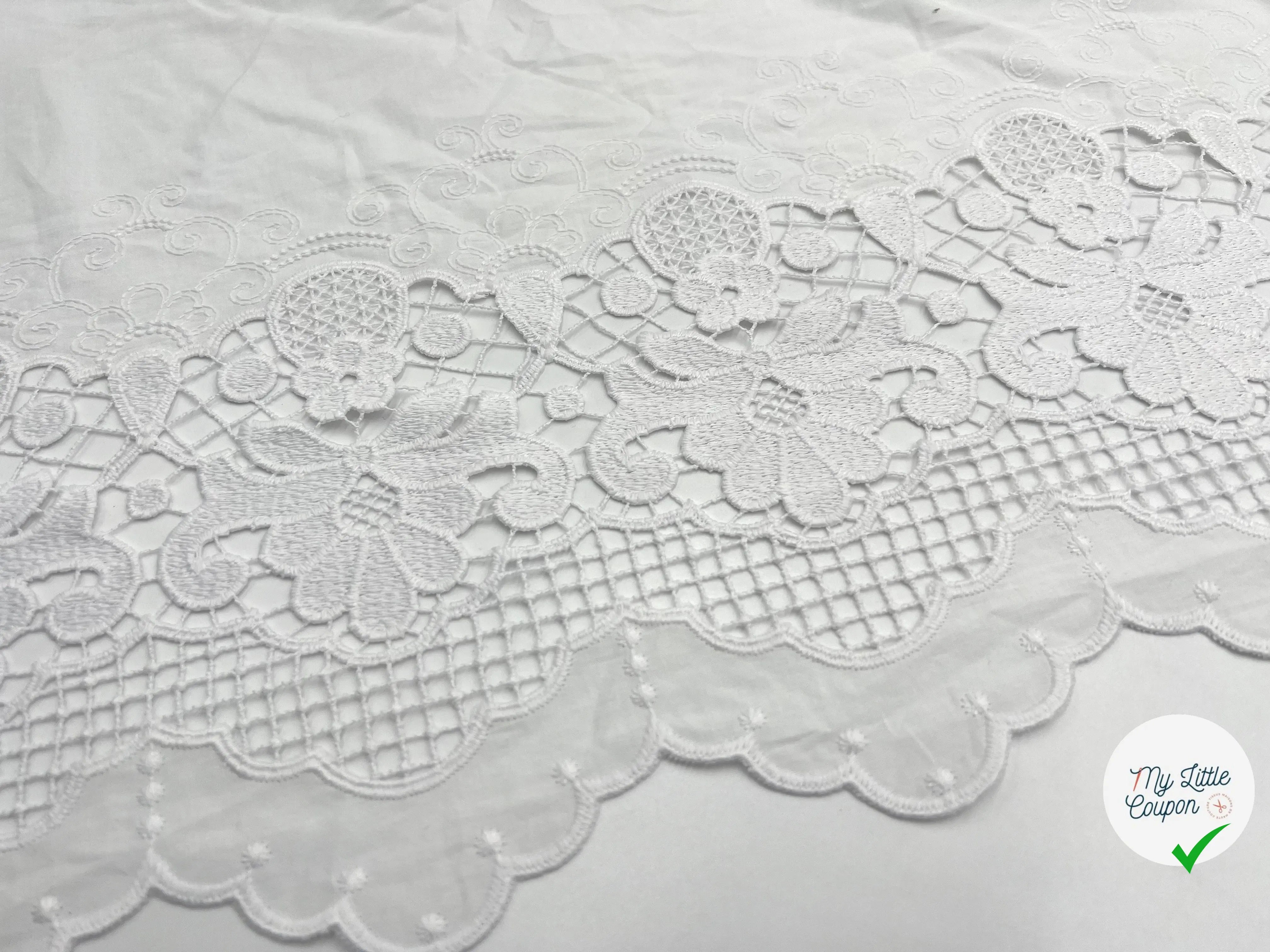 PERCALE BLANCHE À BASE REBRODÉE GUIPURE - My Little Coupon - tissu - coudre