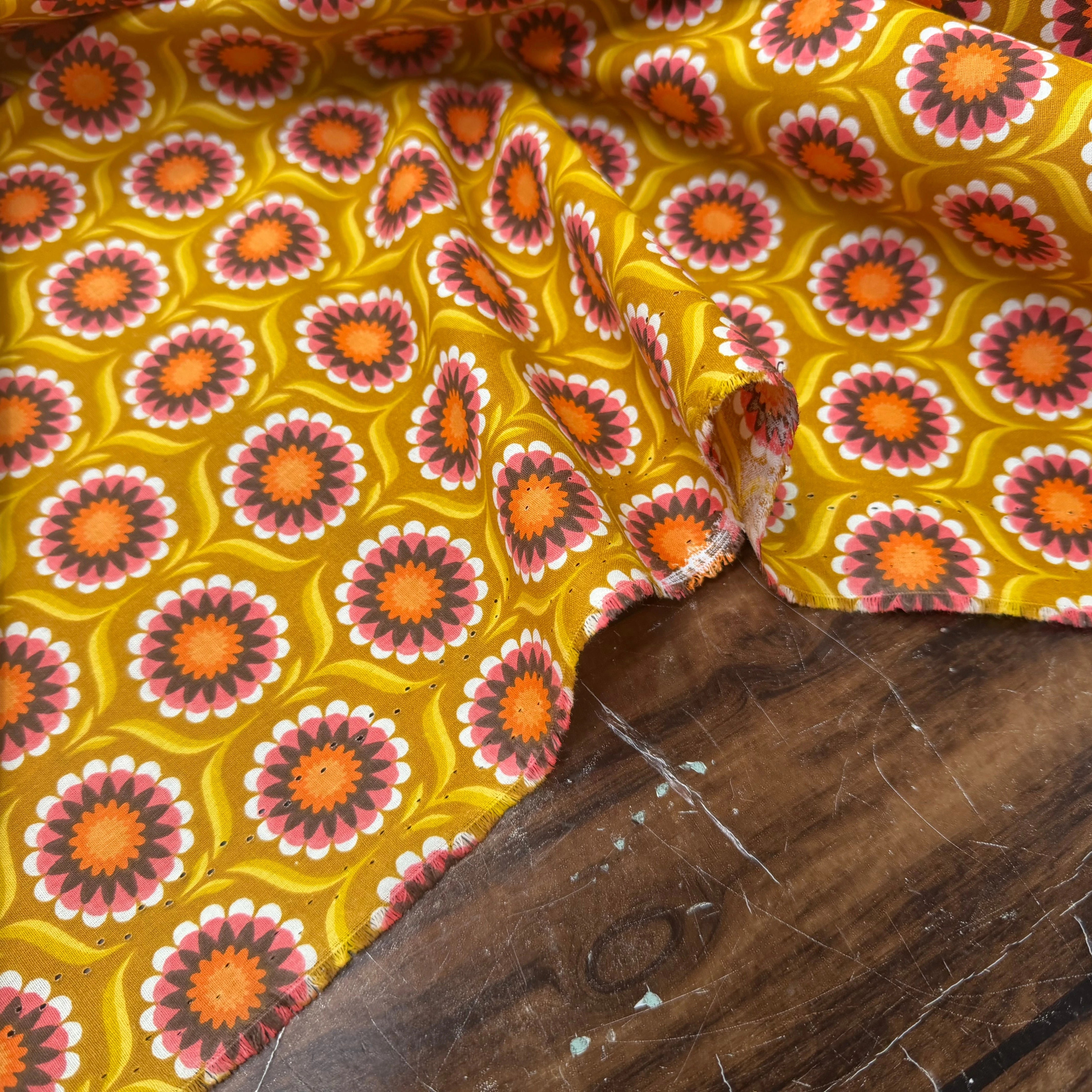 PERCALE DE COTON JOLIJOLI CURRY 150 CM - My Little Coupon