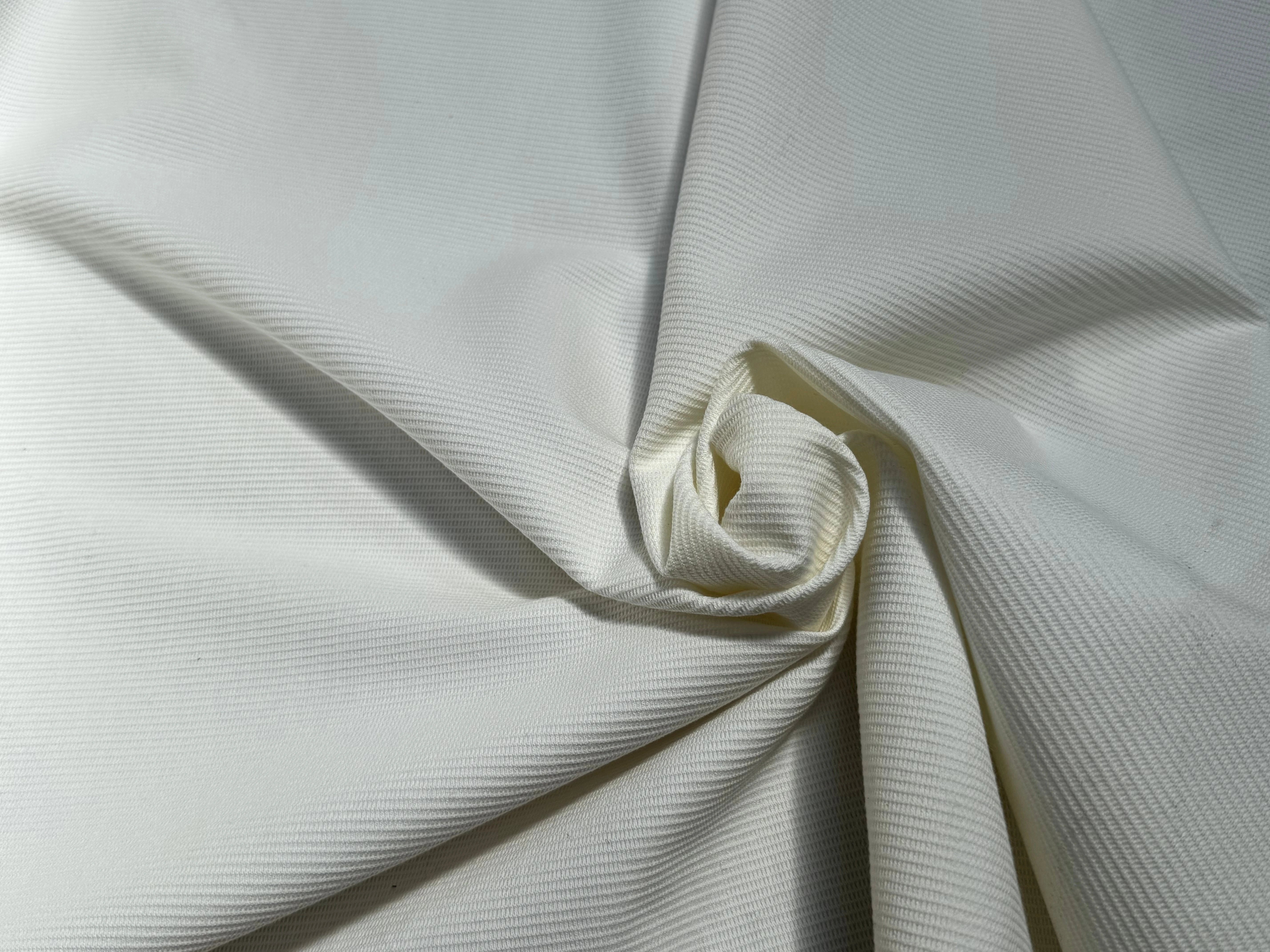 PIQUÉ COTON STRETCH BLANC CASSÉ PARFAITE TENUE - My Little Coupon